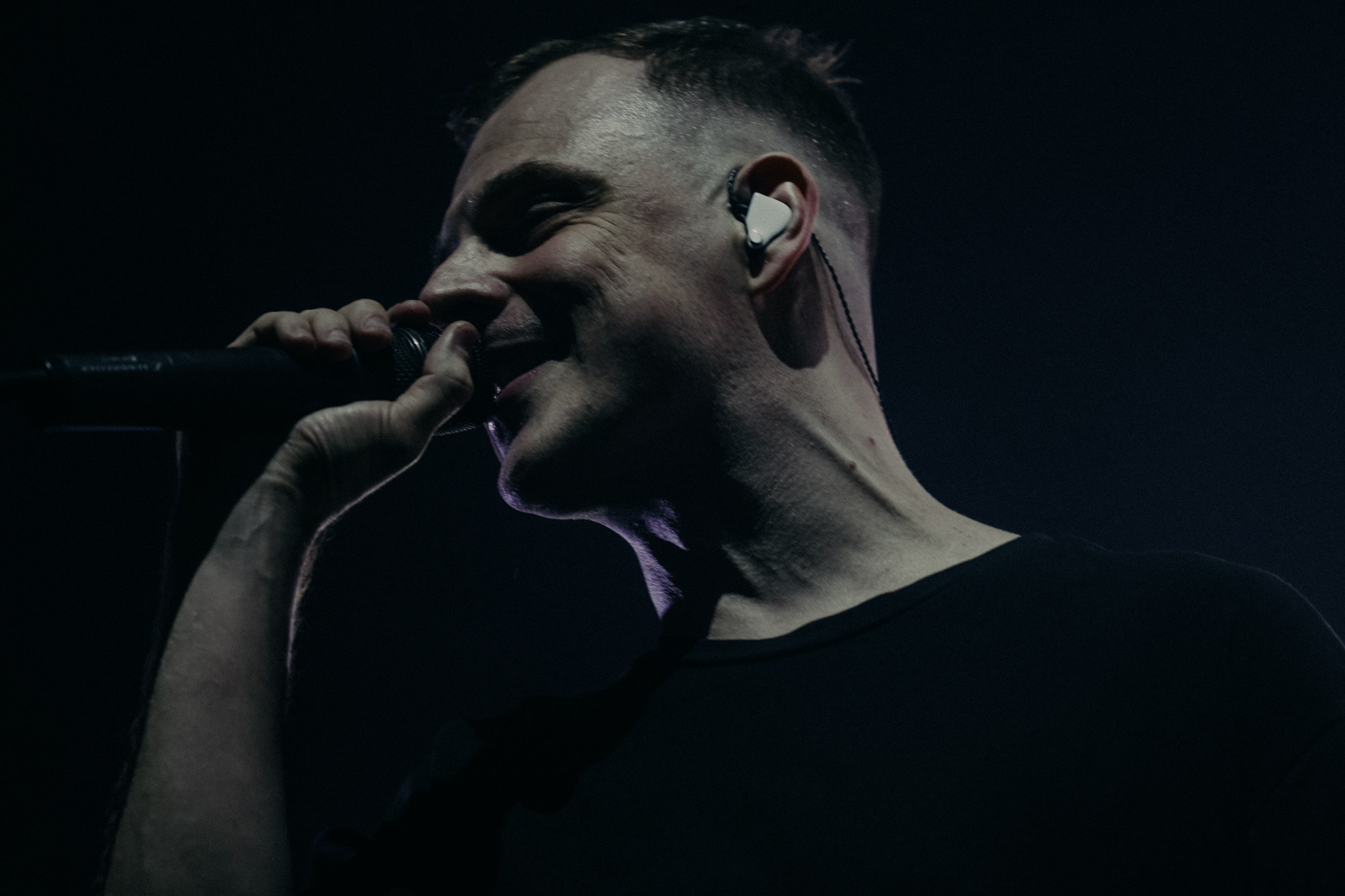 ANACONDAZ @MUSIC MEDIA DOM