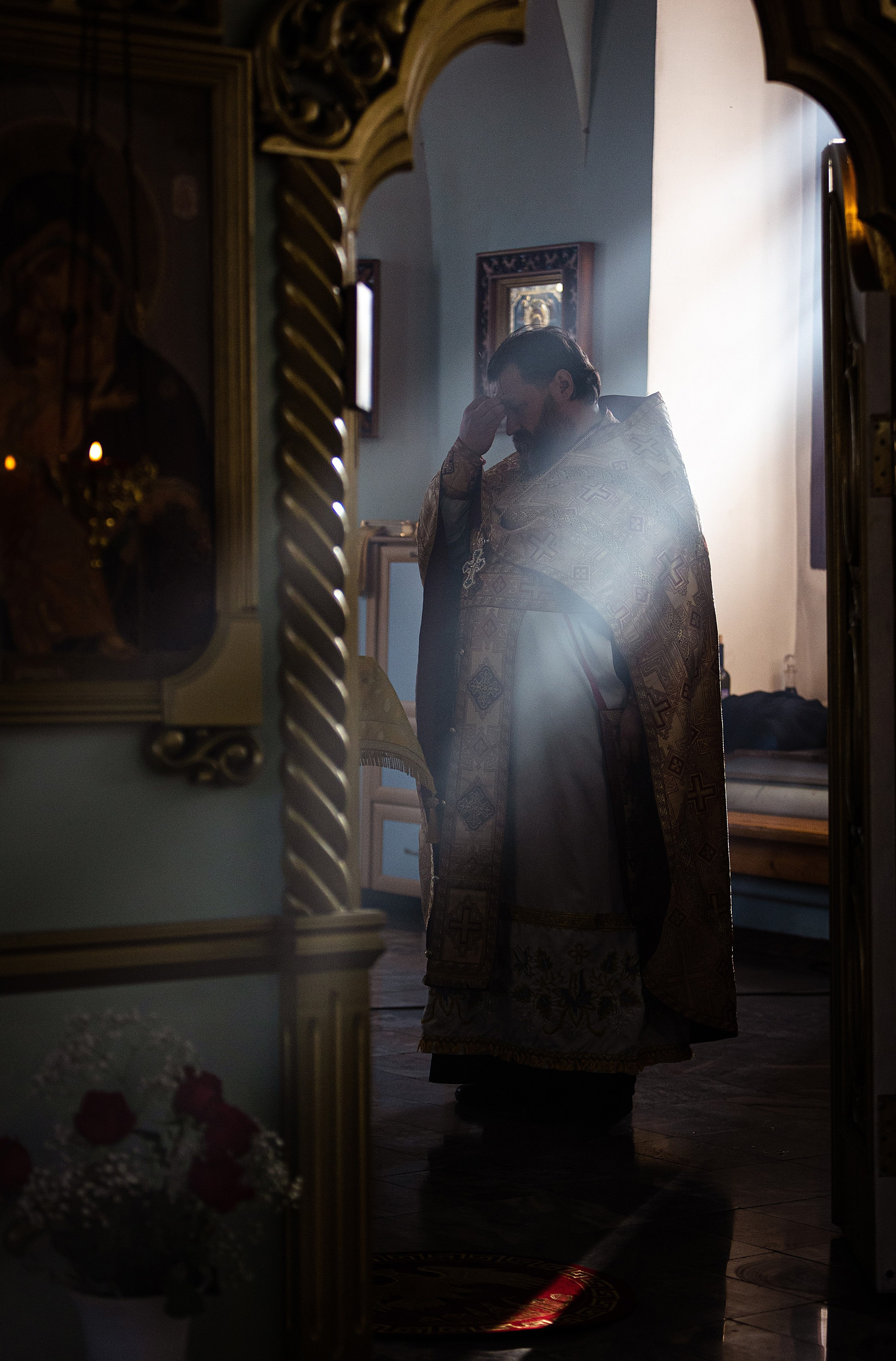 Литургия в Введенском соборе, г. Карпинск. Александра, репортажный и событийный фотограф