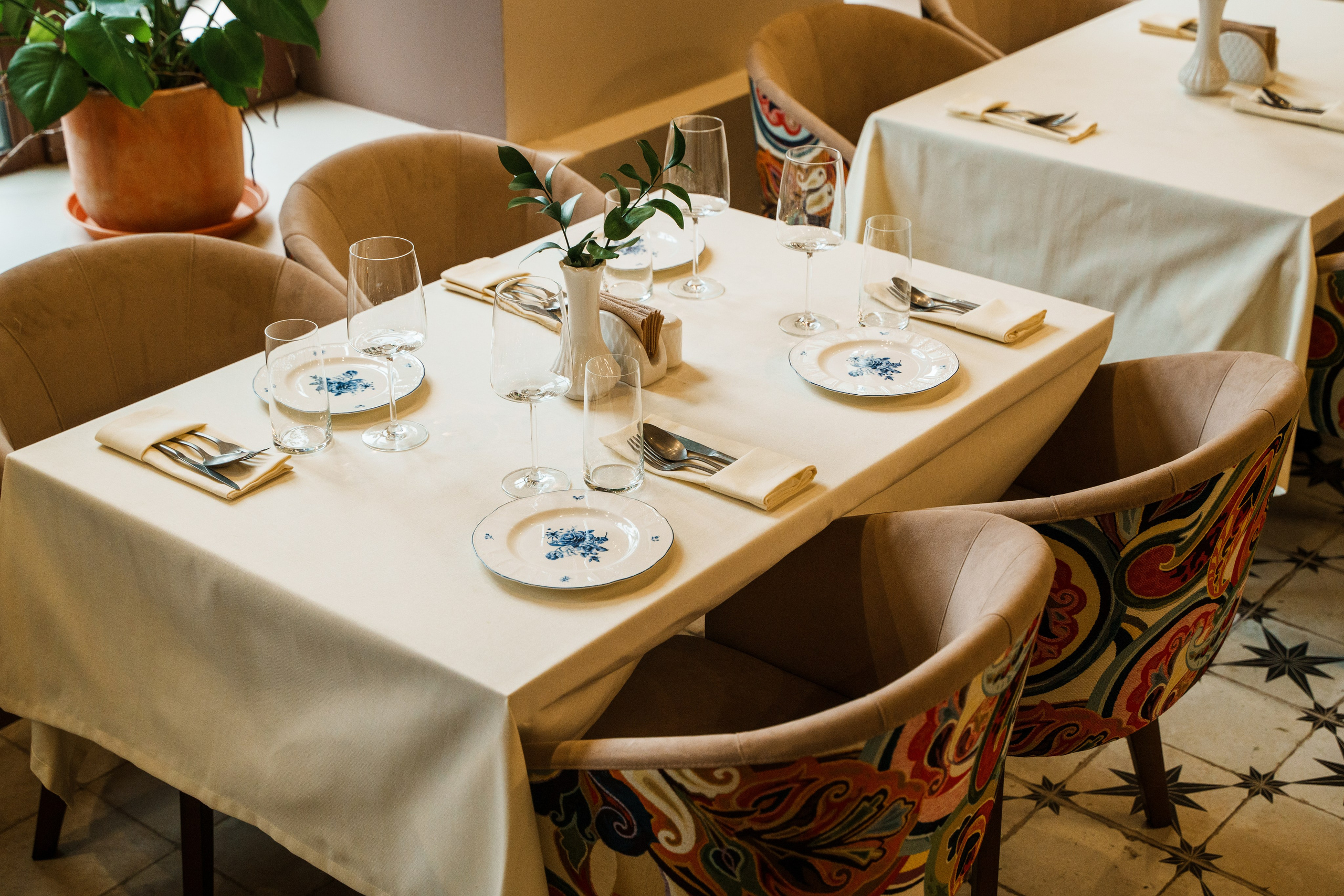 Кафе «Лисы, спички, два стола». Фотограф Казань