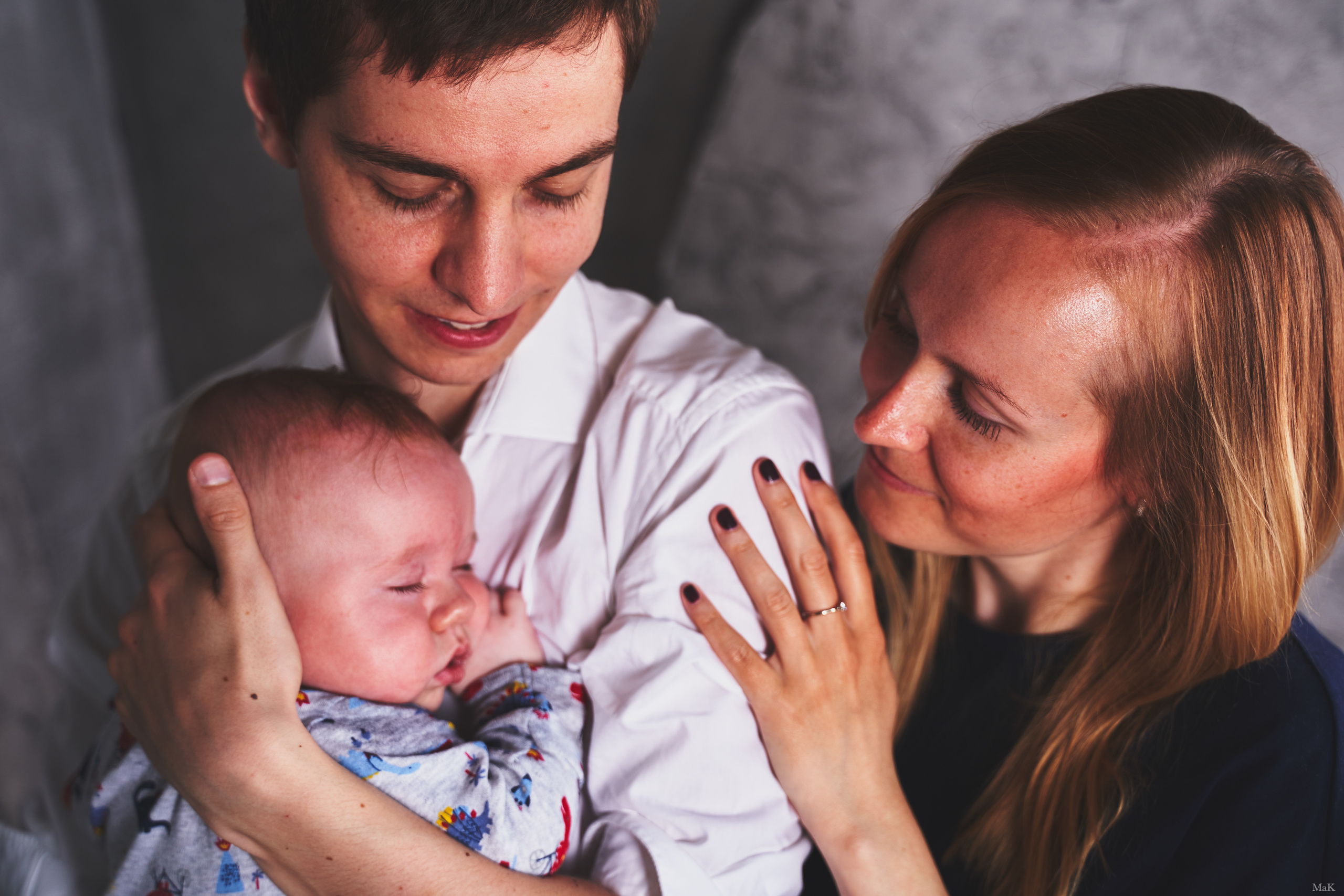 Виктория и два Александра