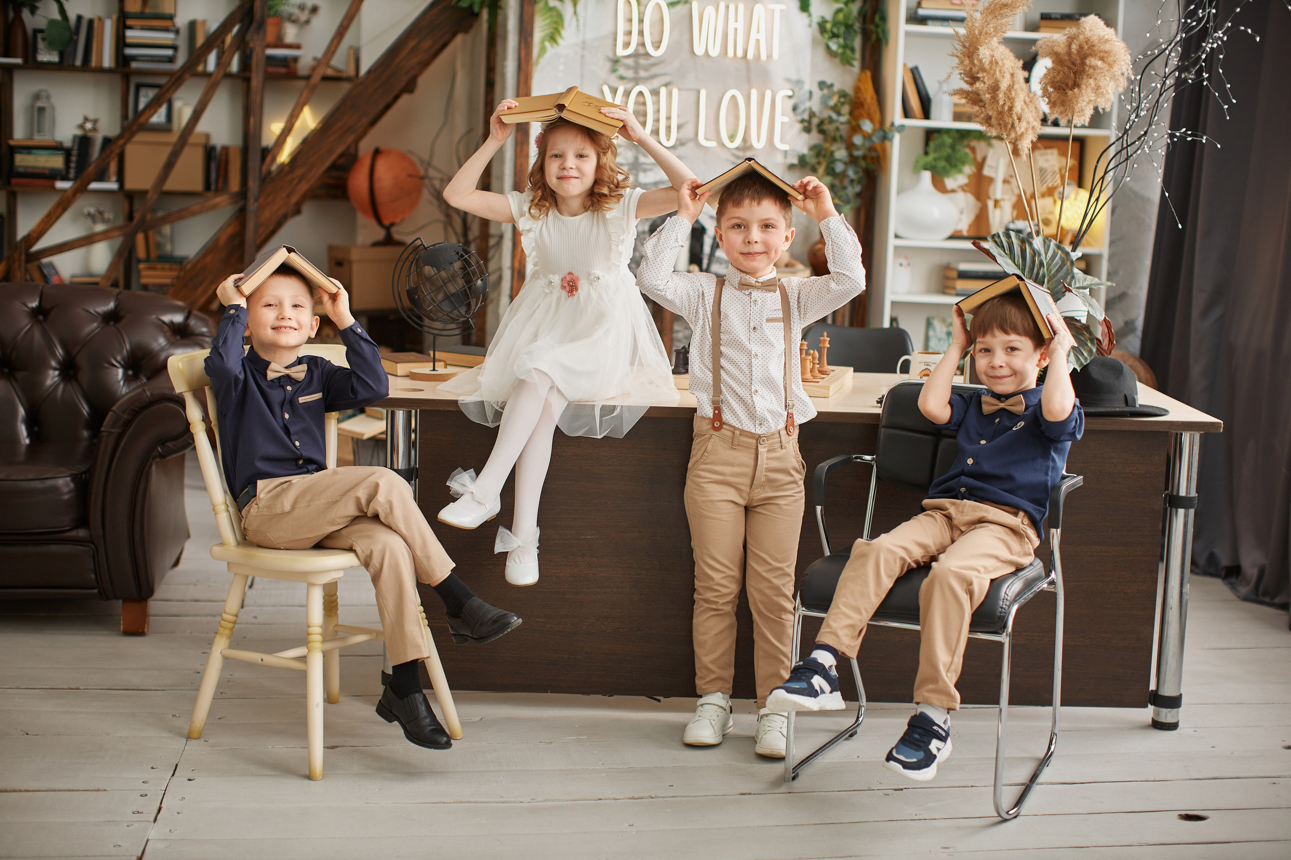 Групповые. Выпускные альбомы в городе Курган для всех