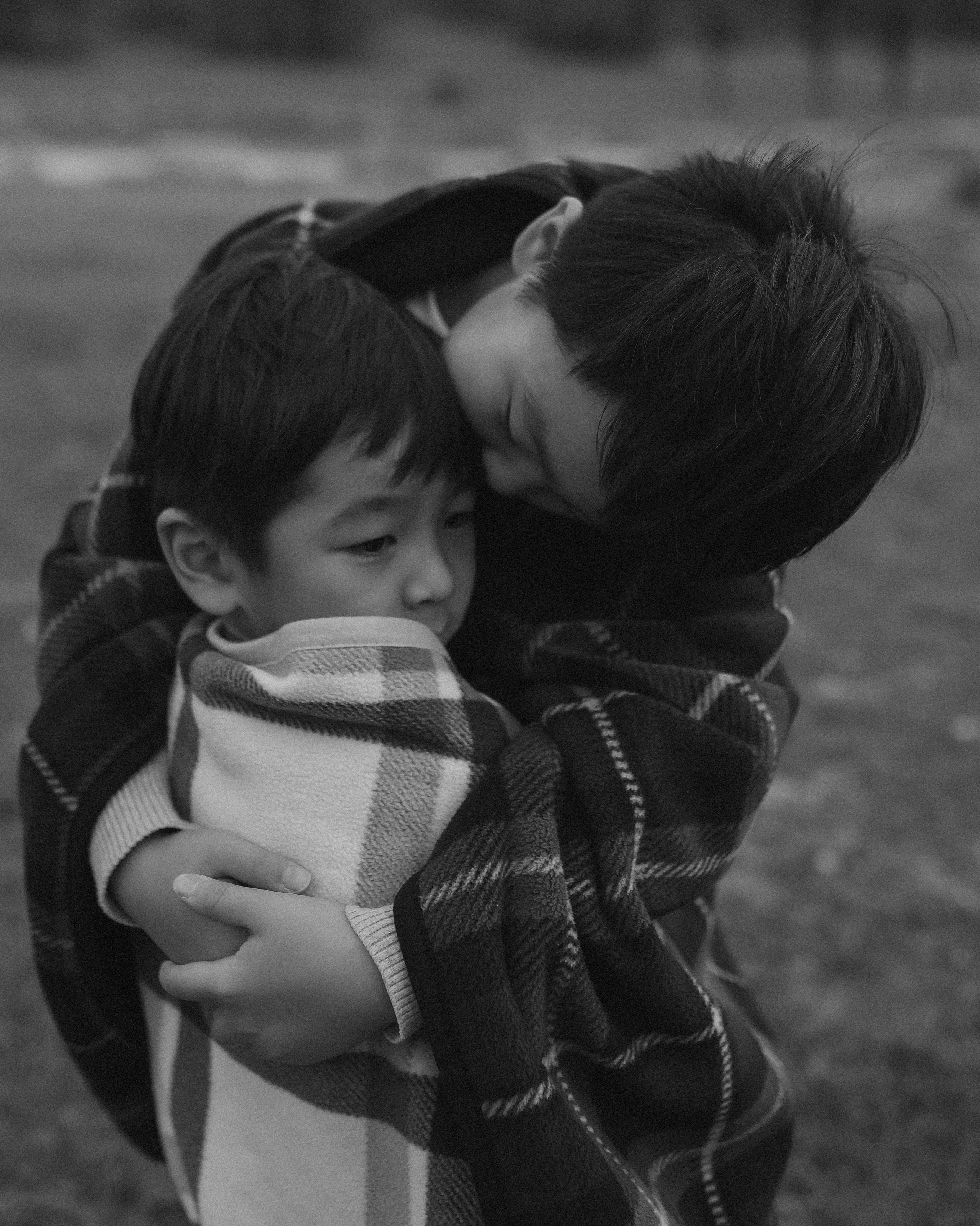 Family photography in Austin, TX | Unposed, playful & full of life | Anny Smirnova