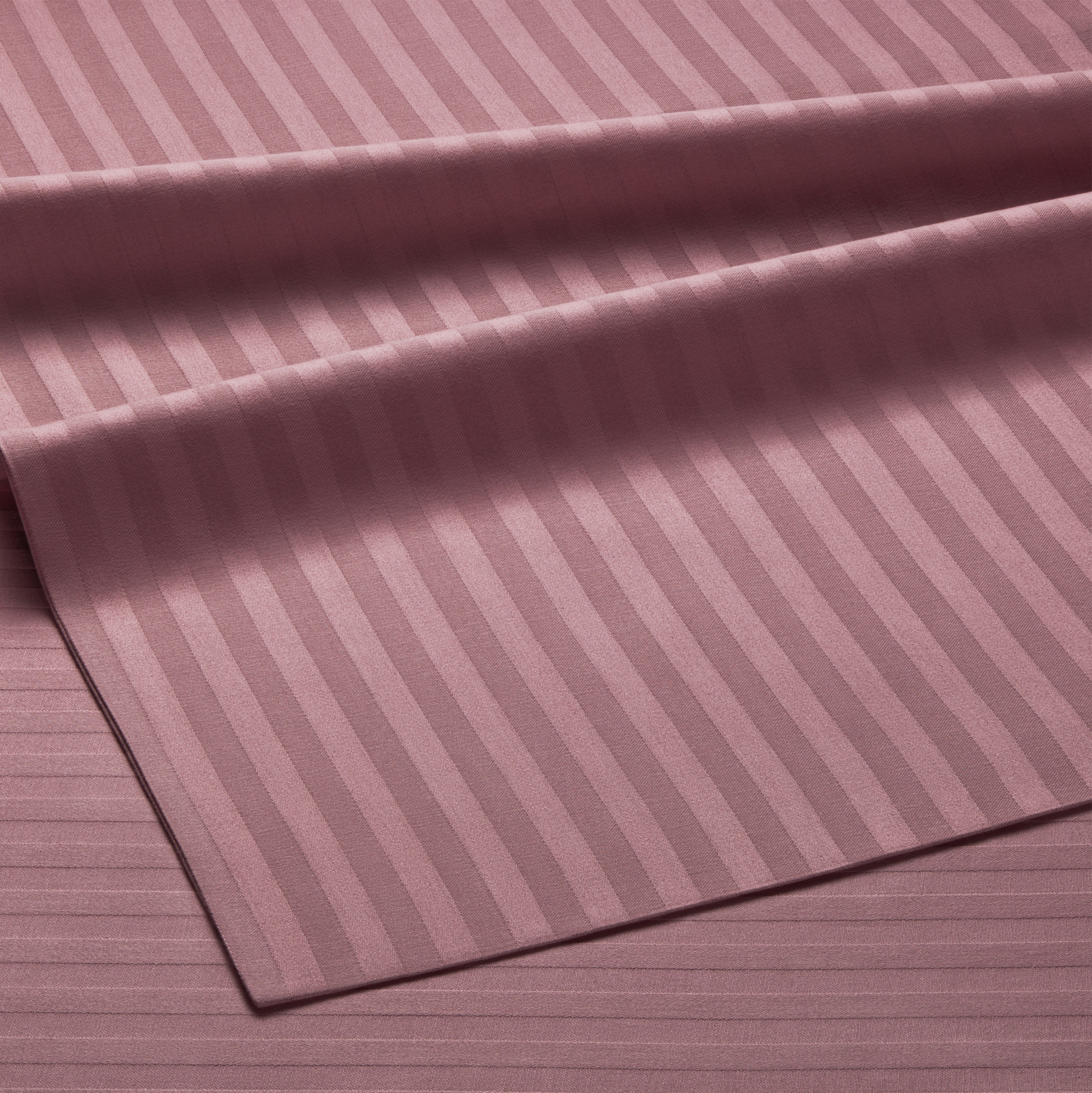 Постельное белье Pragma (страйп). Олег Дмитриев