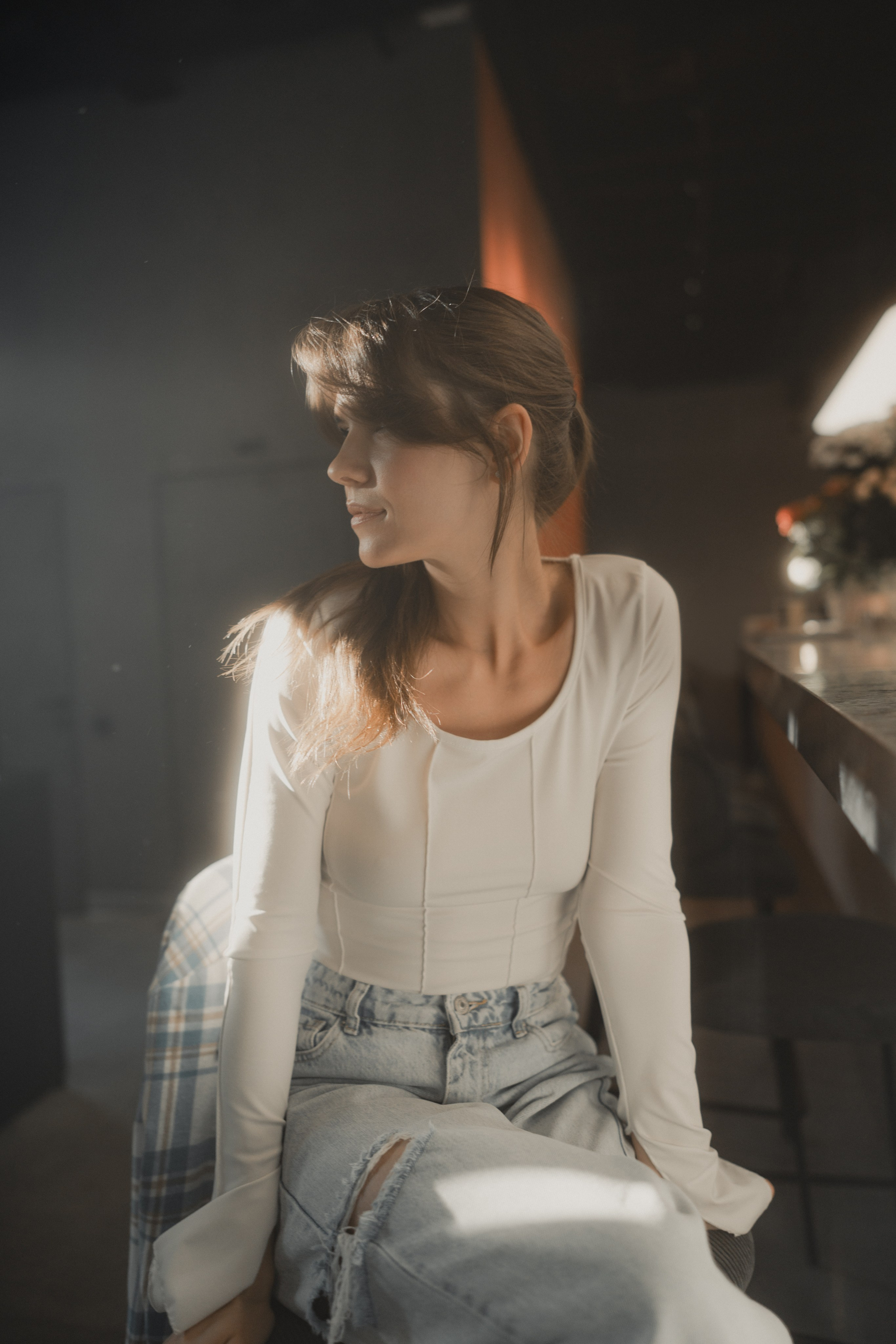 Coffee Shop Photoshoot with Darya in Kazan — Anton Avanzato