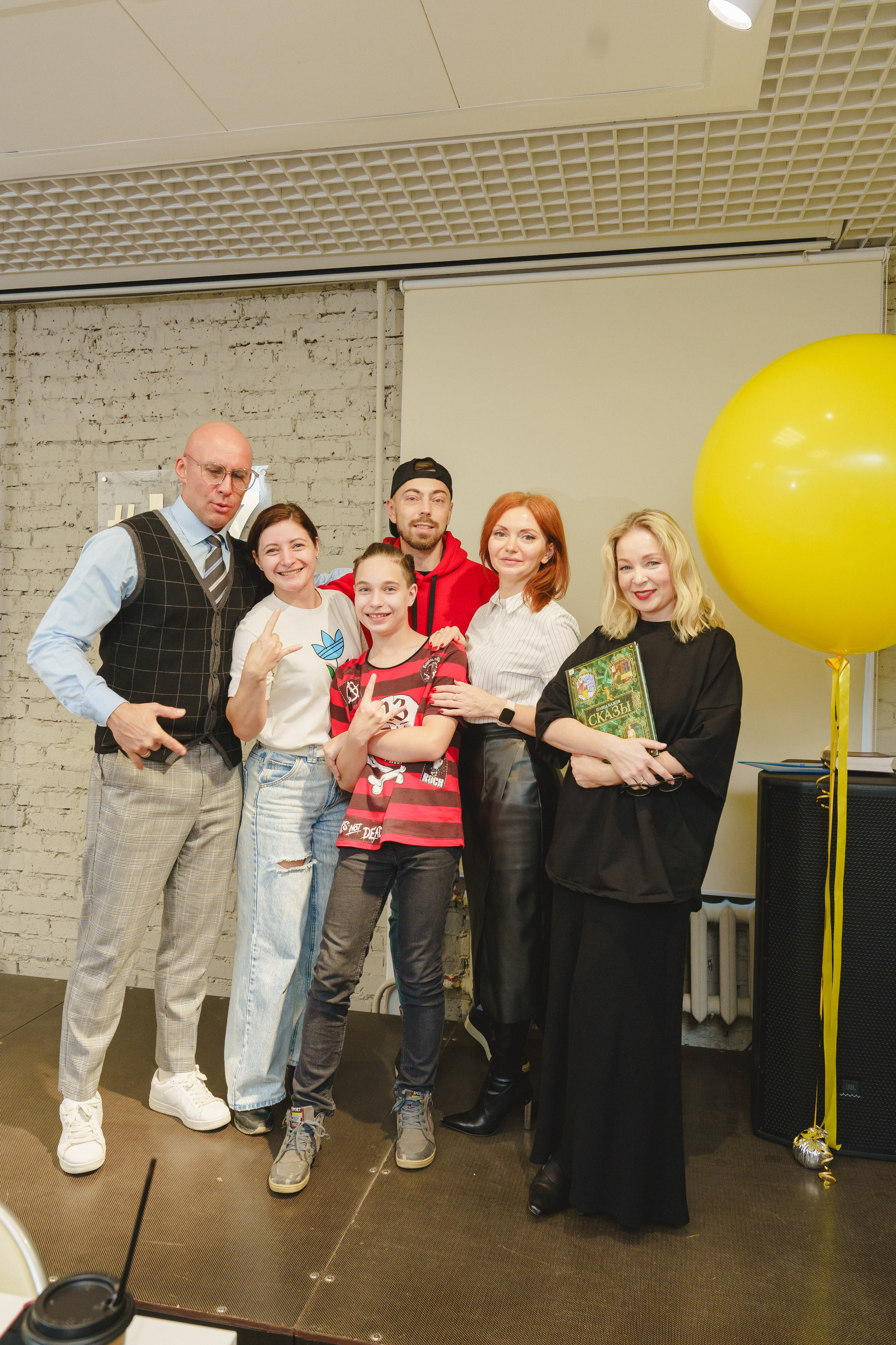 Шоу «Катапульта " в ЦБС г. Березовский «К7». Фотограф в детский сад в Екатеринбурге, выпускные альбомы Юлия Умерова