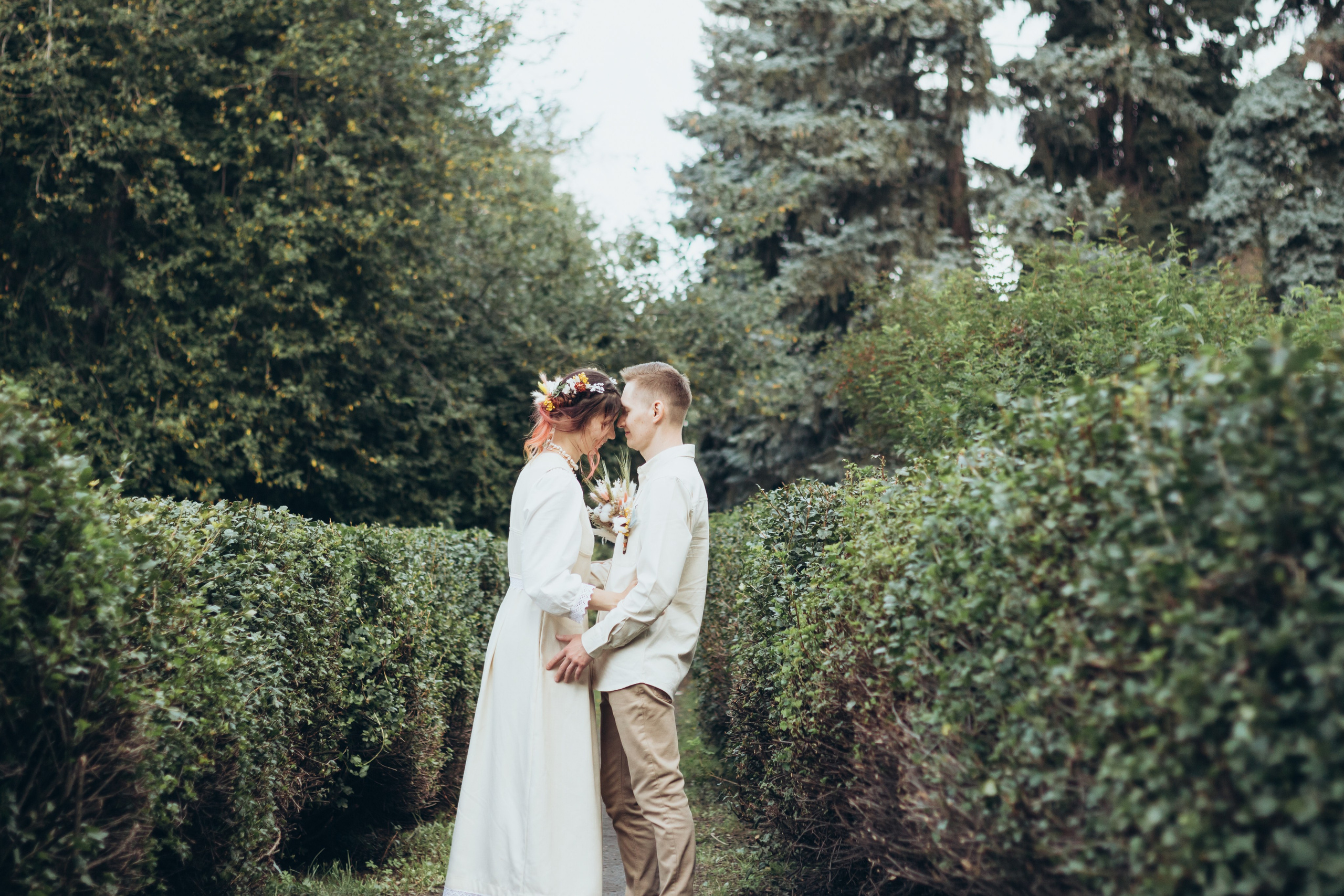 Алексей и Елизавета. Свадебная фотосессия Екатеринбург, прогулка жениха и невесты. Фотограф в Екатеринбурге Пойгина Елена