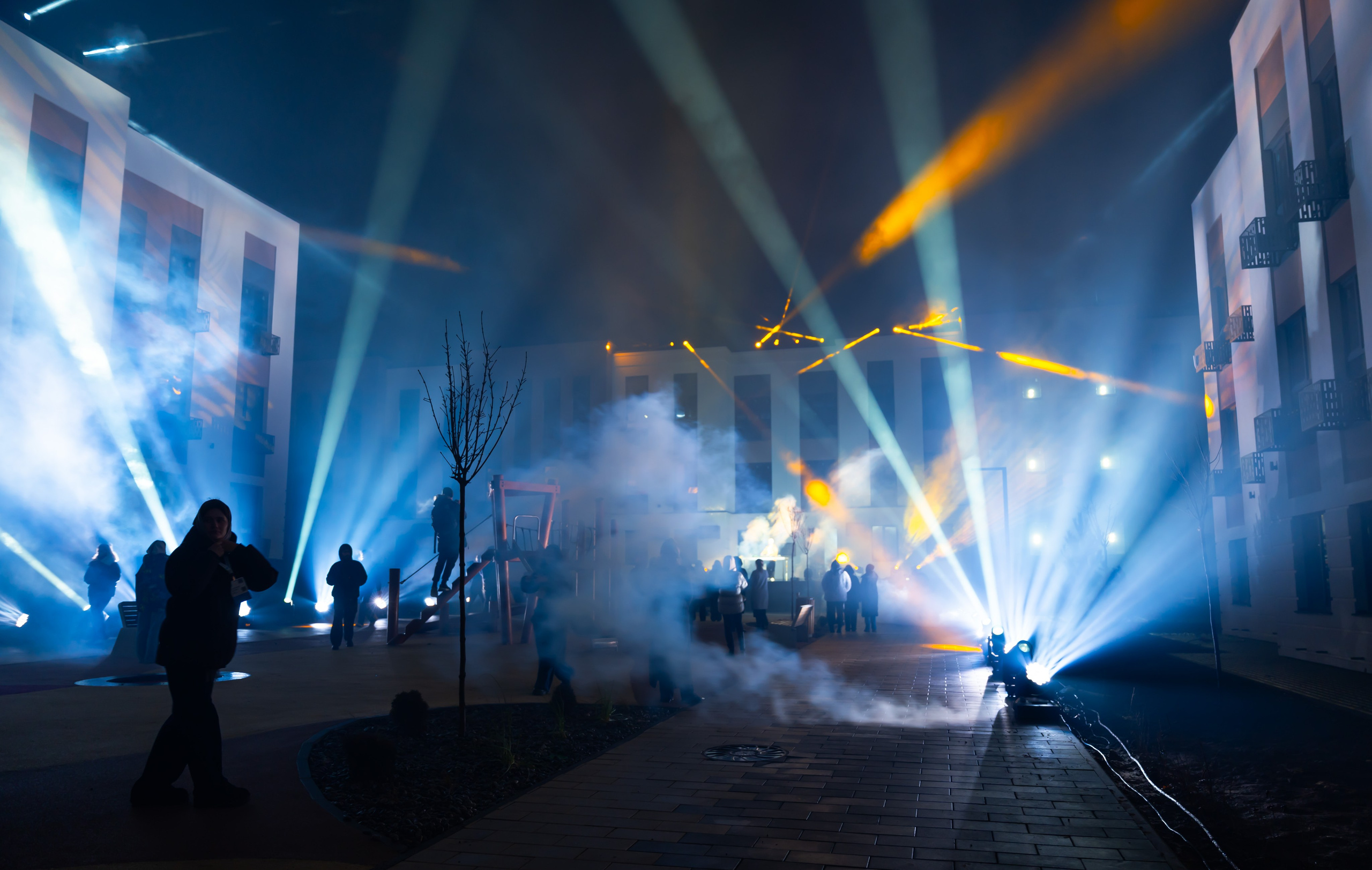 Световое шоу от ЖК «Герои поколений». Свадебный фотограф Виктория Баталина
