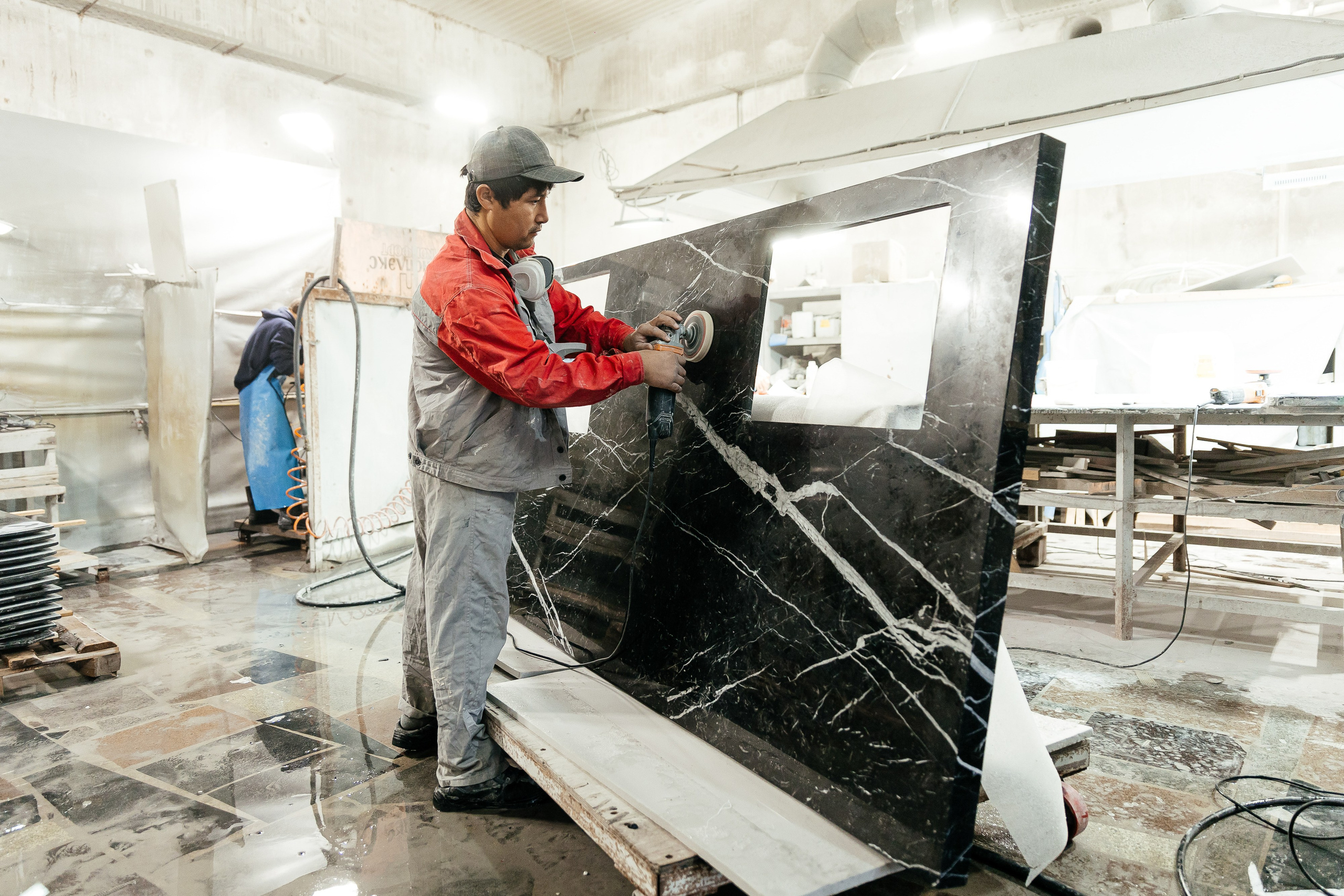 Камнеобрабатывающий завод. Ваш самый лучший фотограф!