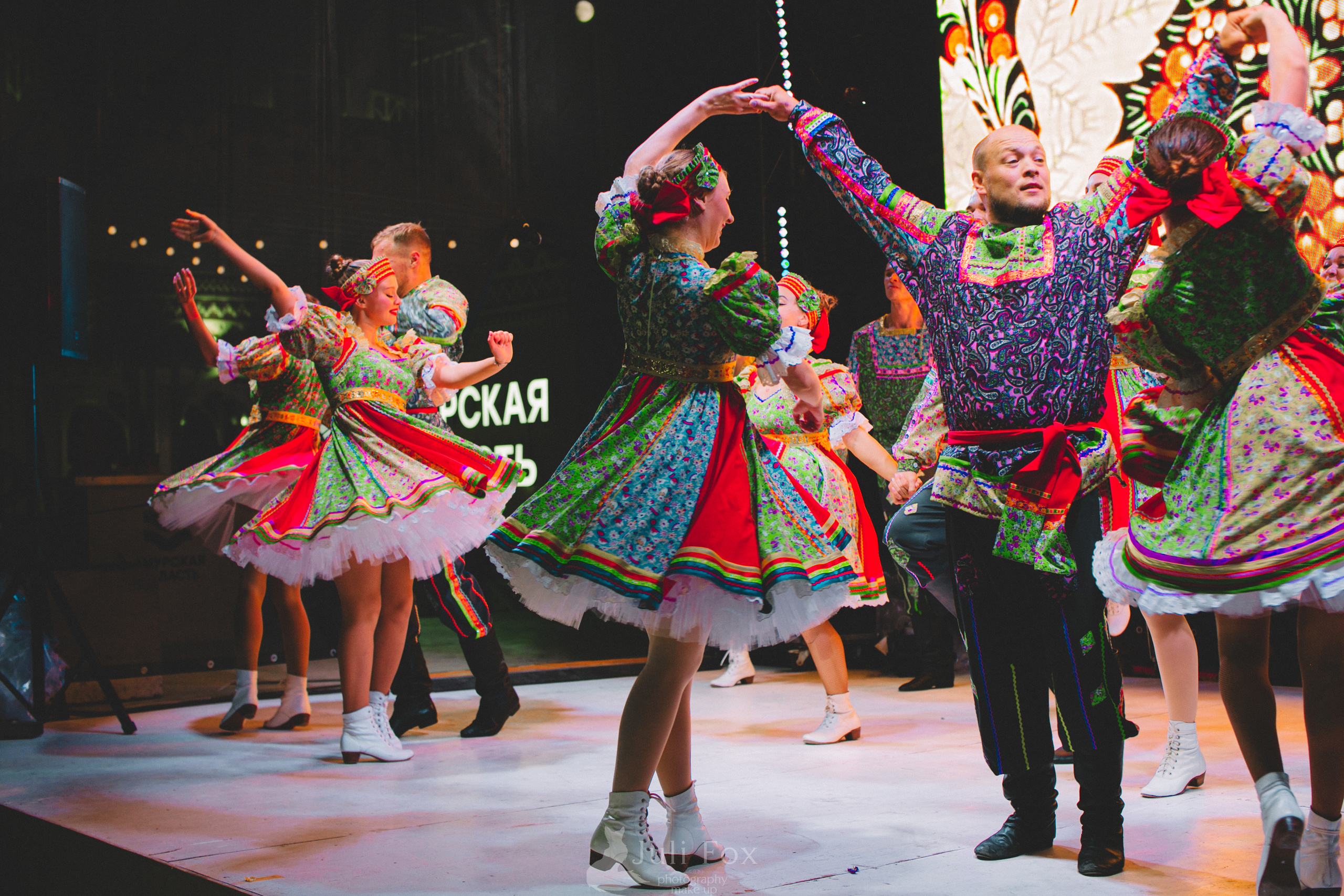 Репортажная фотосъемка во Владивостоке. Портретный, свадебный, репортажный фотограф во Владивостоке Юлиана Джули Фокс