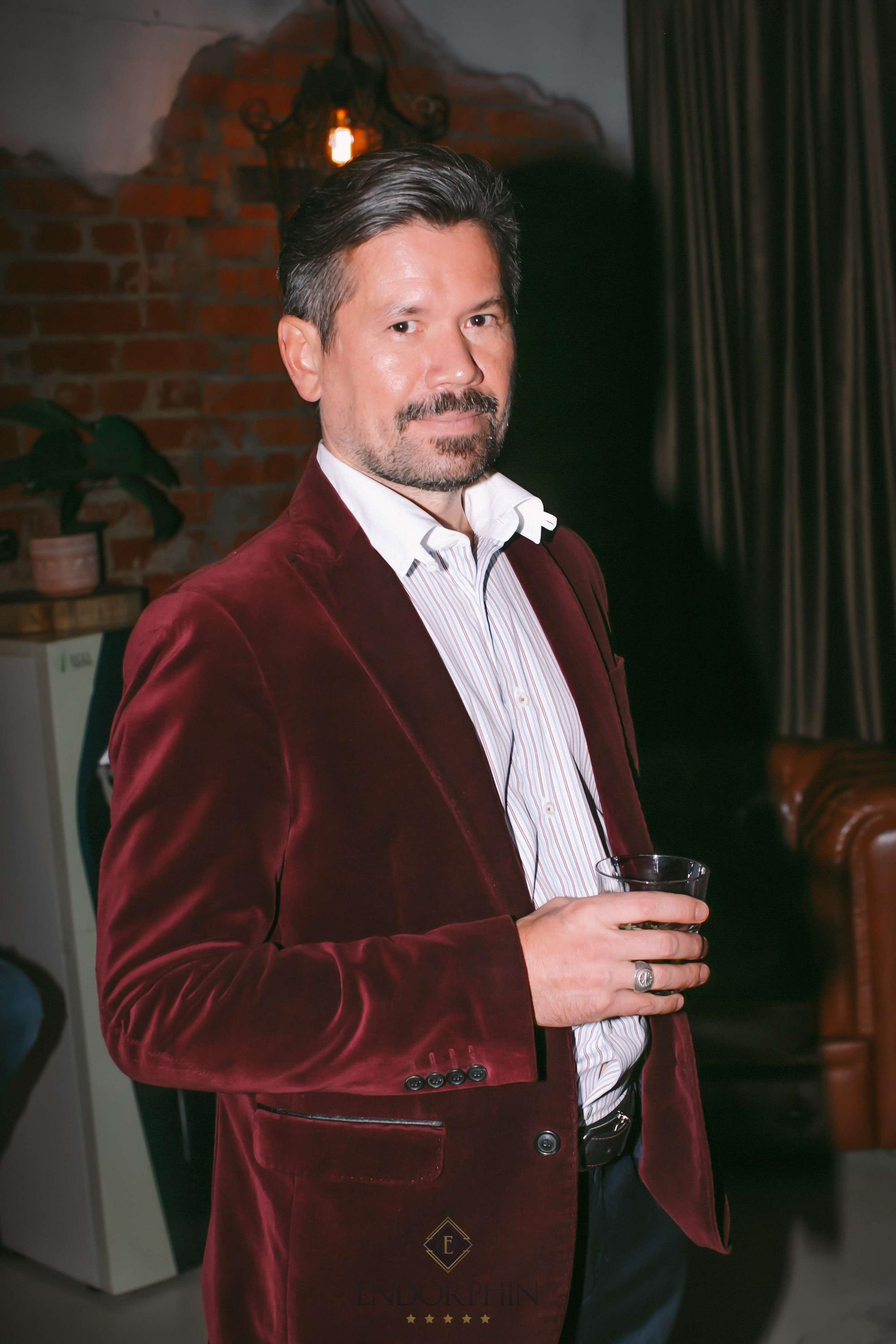 Фотосъемка праздников во Владивостоке, Уссурийске. Портретный, свадебный, репортажный фотограф во Владивостоке Юлиана Джули Фокс