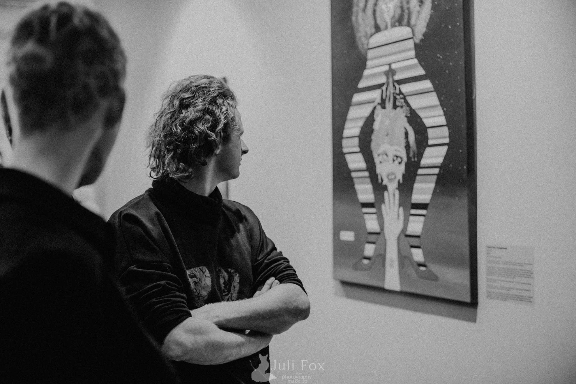 Фотосъемка для брендов, соцсетей, контента во Владивостоке. Портретный, свадебный, репортажный фотограф во Владивостоке Юлиана Джули Фокс