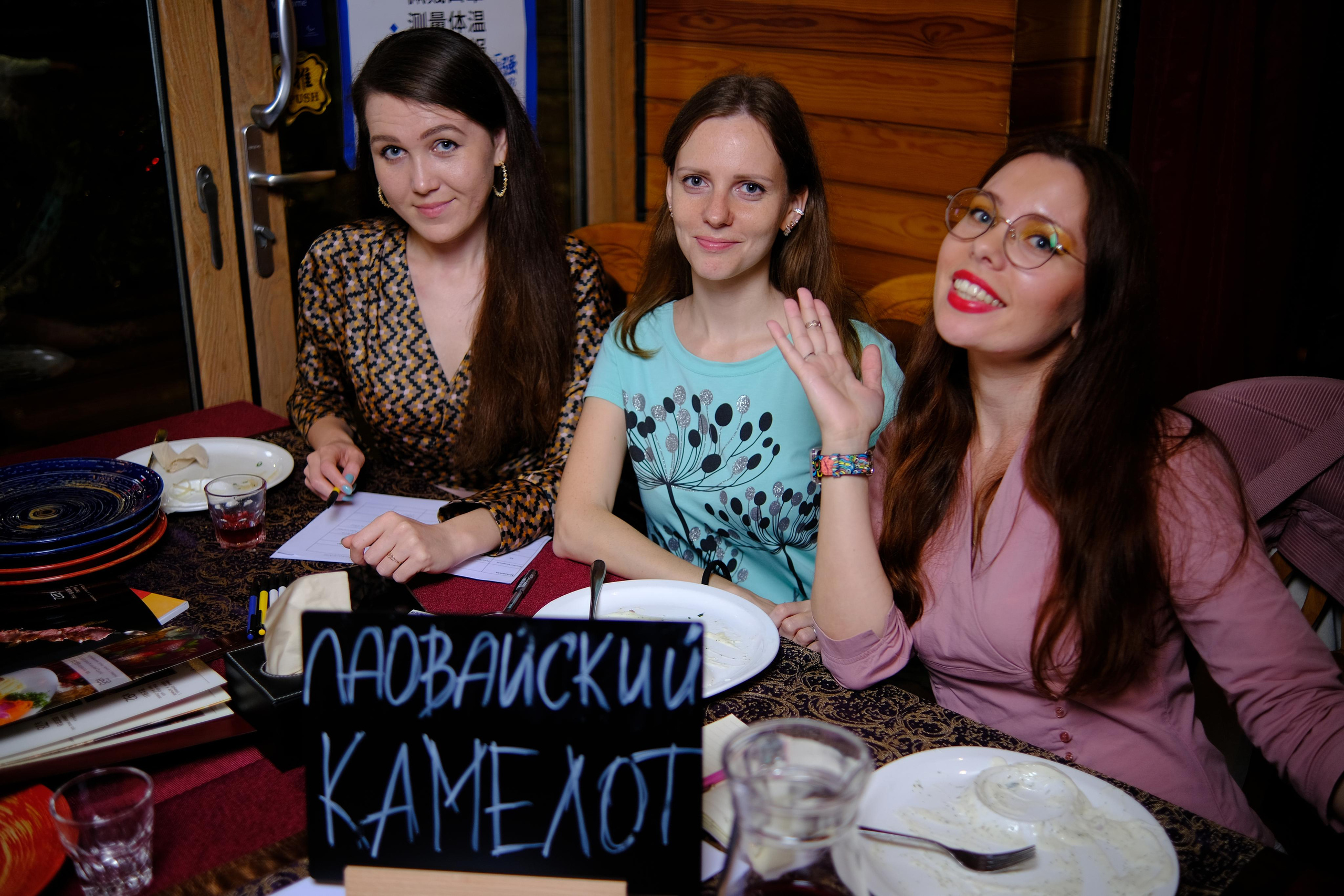 60 seconds (trivia). Photographer in Guangzhou, China