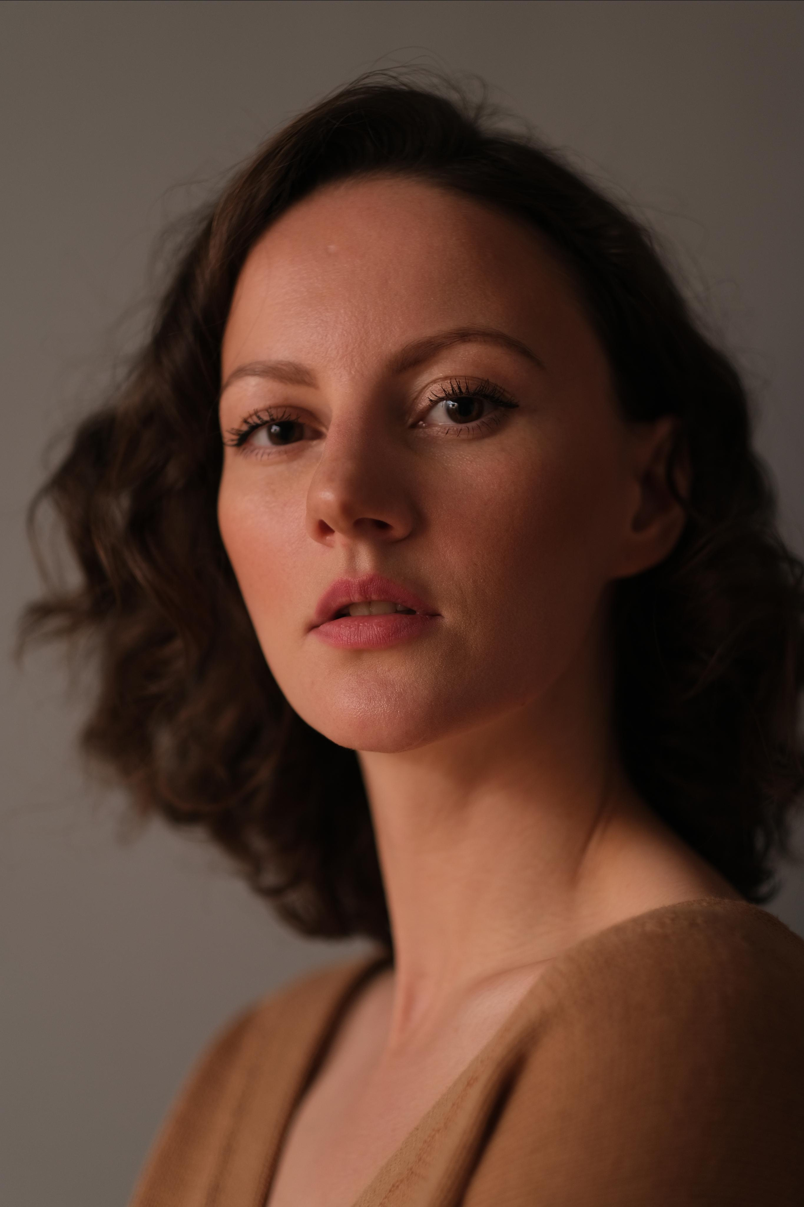 Shooting in studios. Photographer in Guangzhou, China