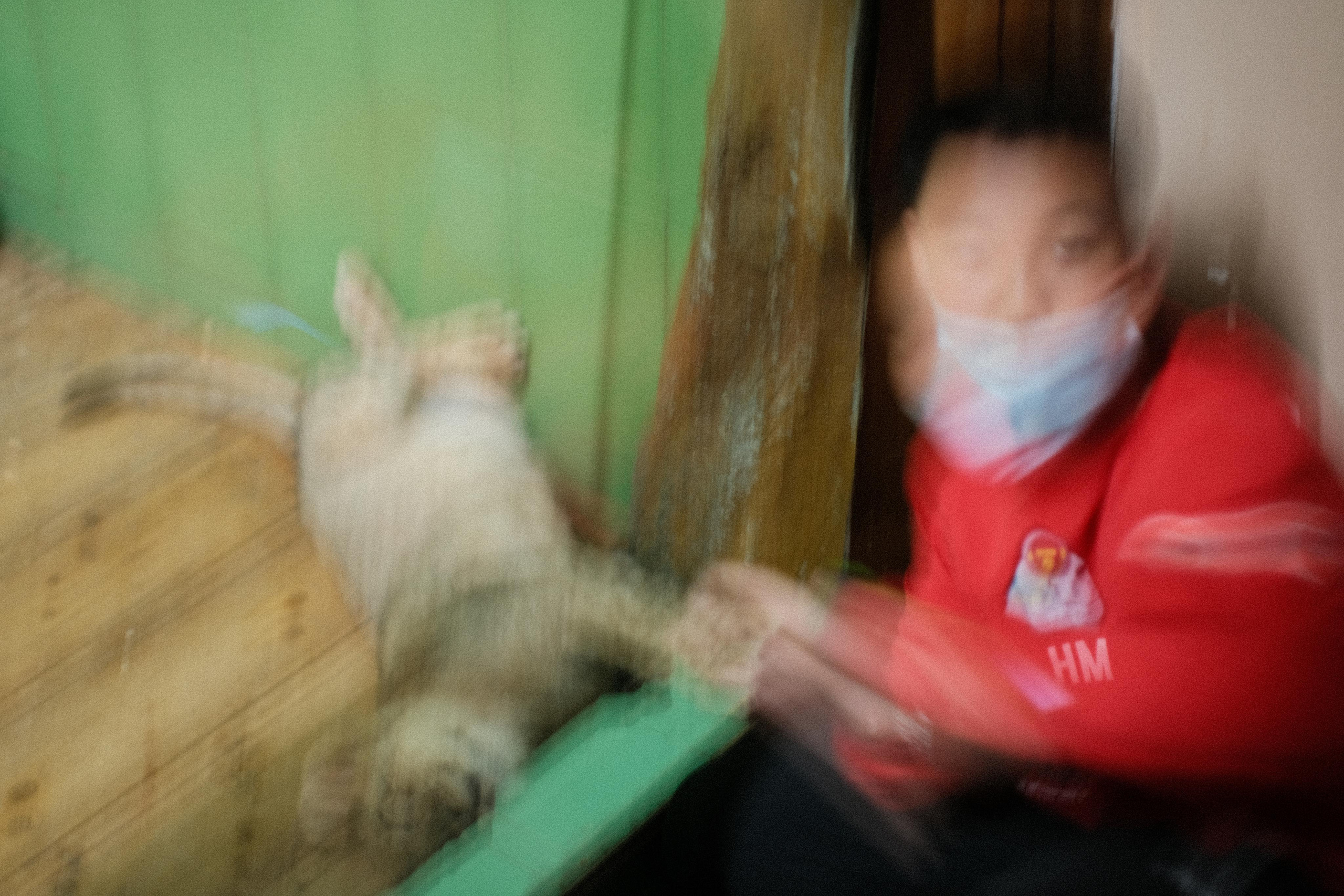 Emotions of the city. Photographer in Guangzhou, China