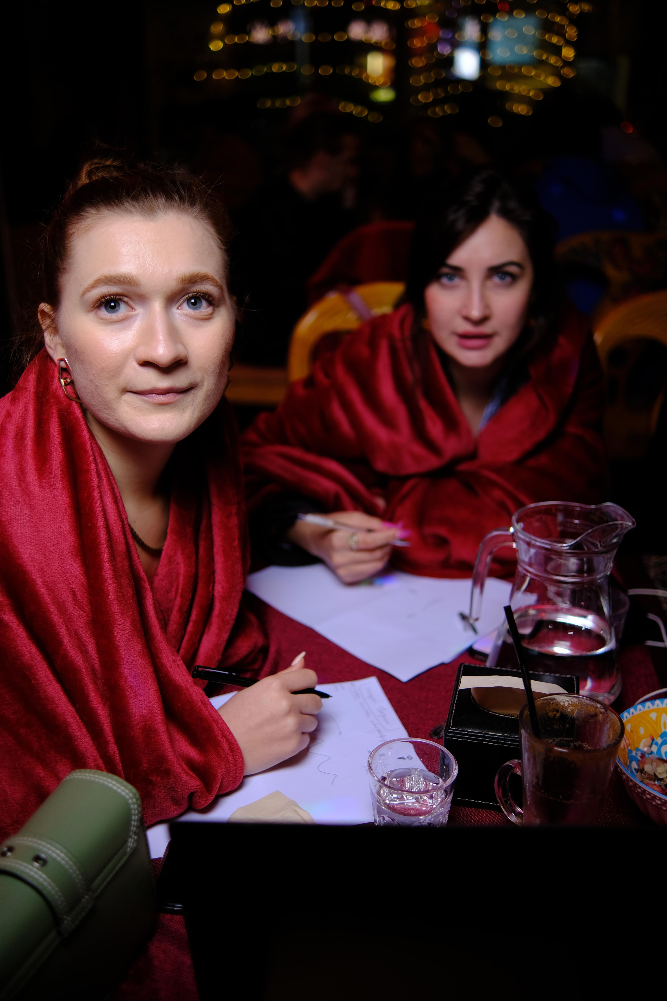 60 seconds (trivia). Photographer in Guangzhou, China