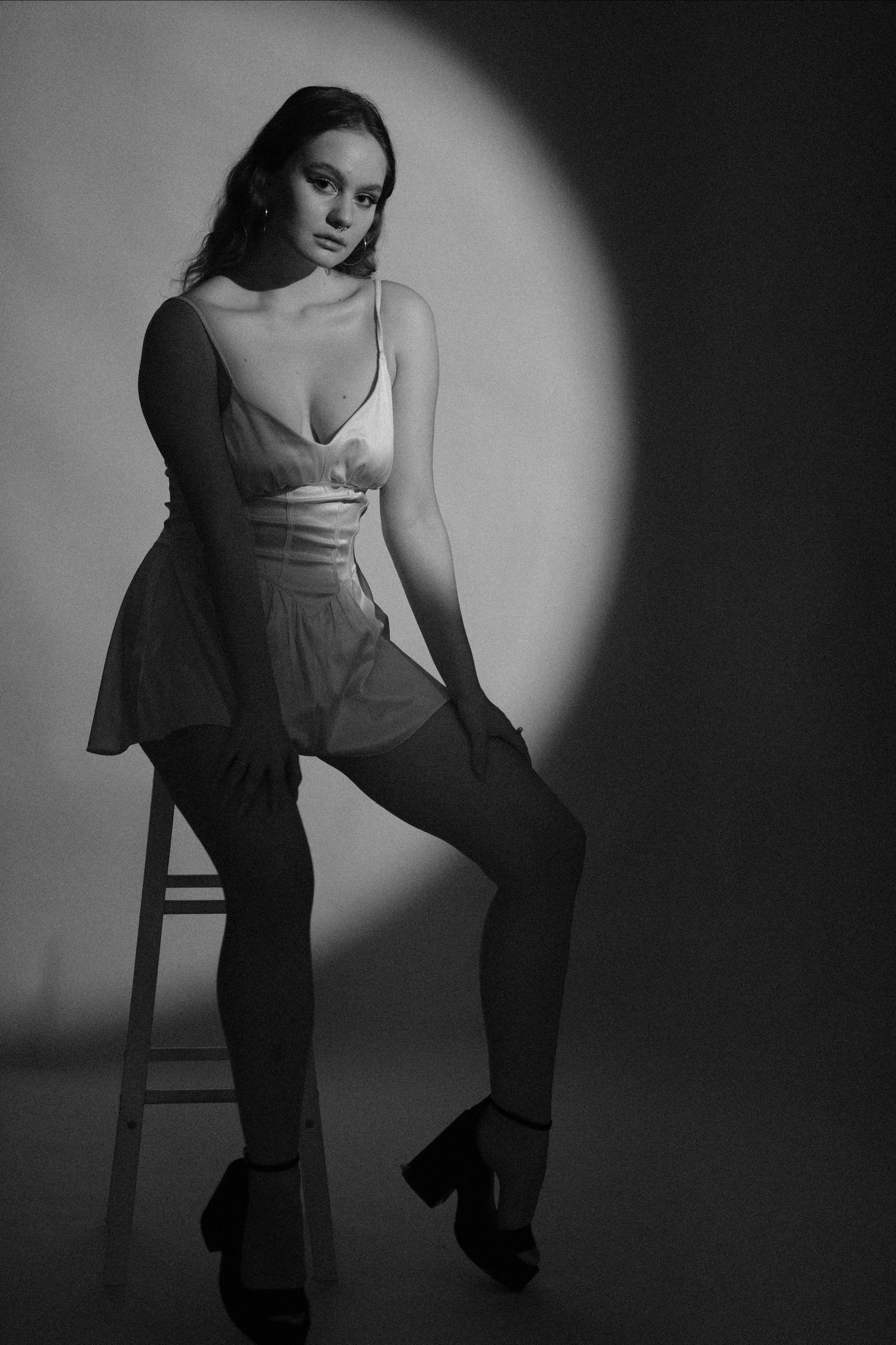 Shooting in studios. Photographer in Guangzhou, China