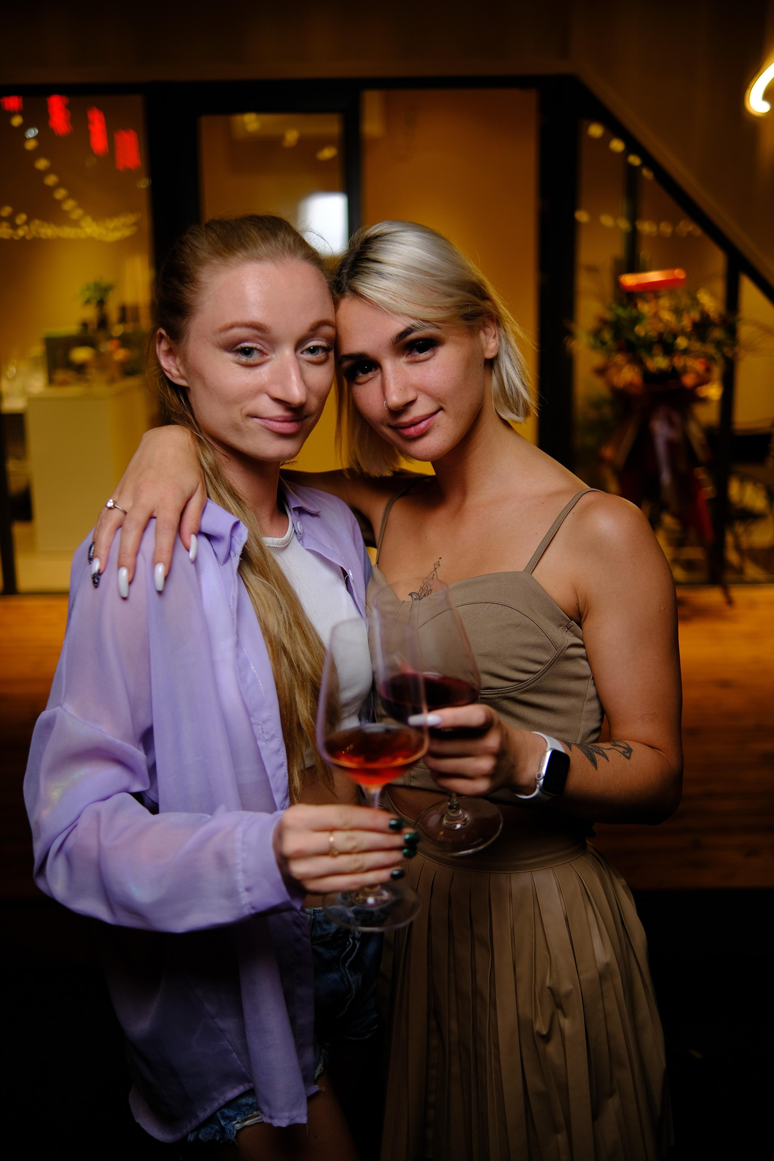 Wine party. Photographer in Guangzhou, China