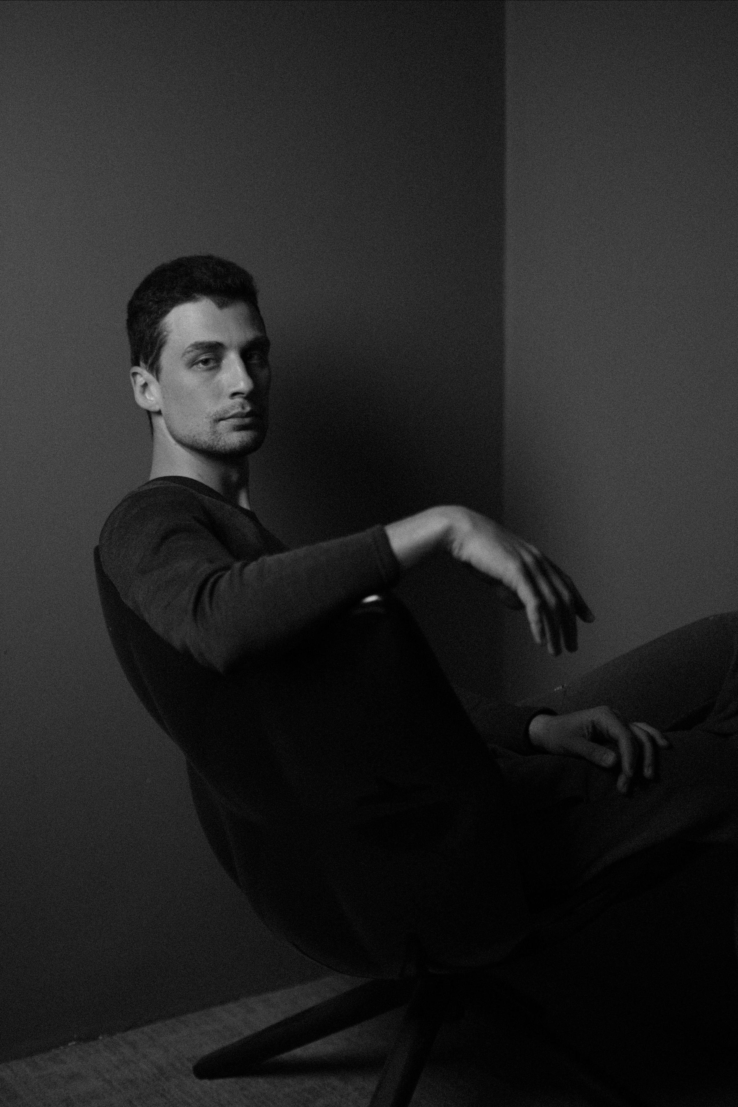 Shooting in studios. Photographer in Guangzhou, China