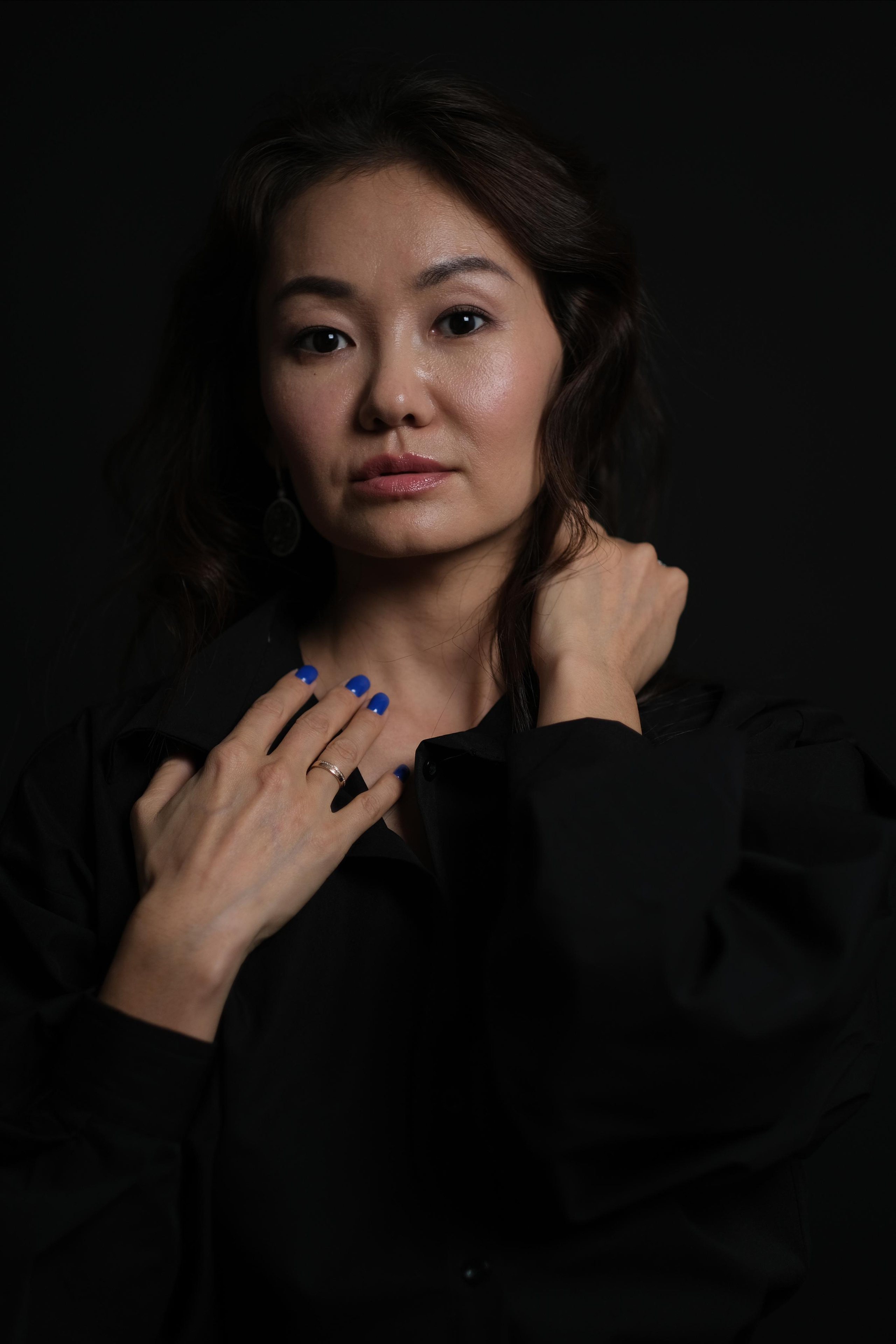 Shooting in studios. Photographer in Guangzhou, China