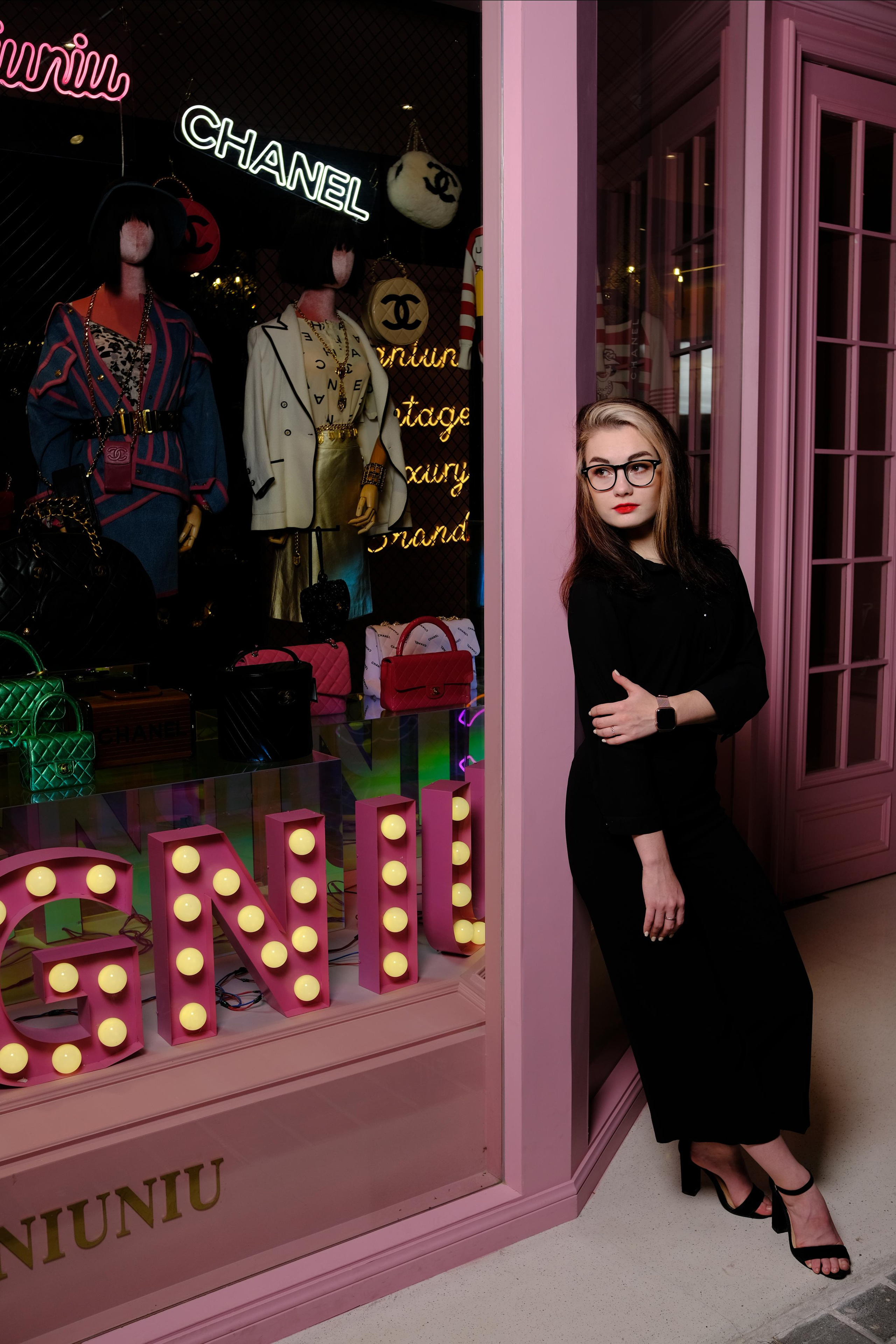 Outdoor. Photographer in Guangzhou, China