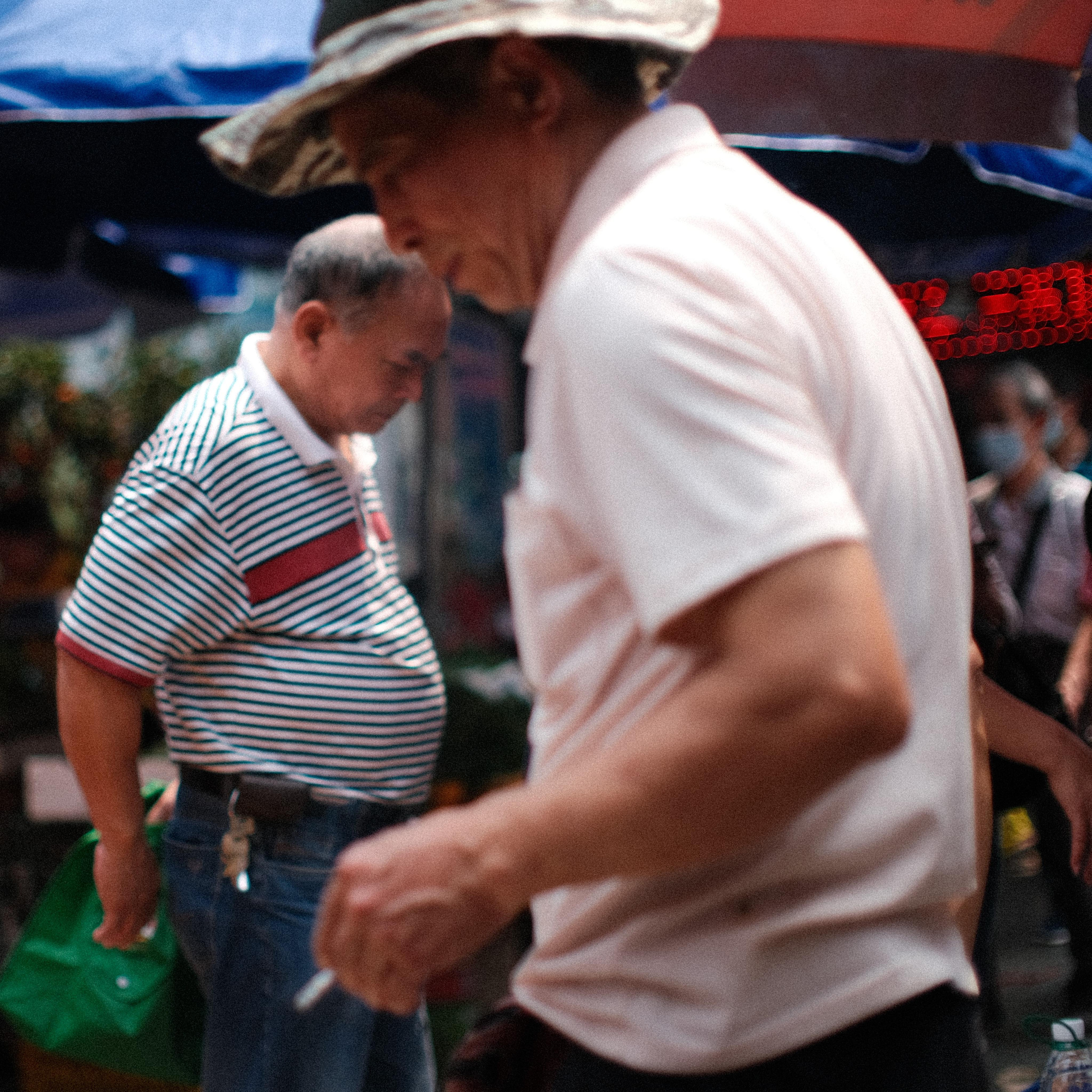 Emotions of the city. Photographer in Guangzhou, China