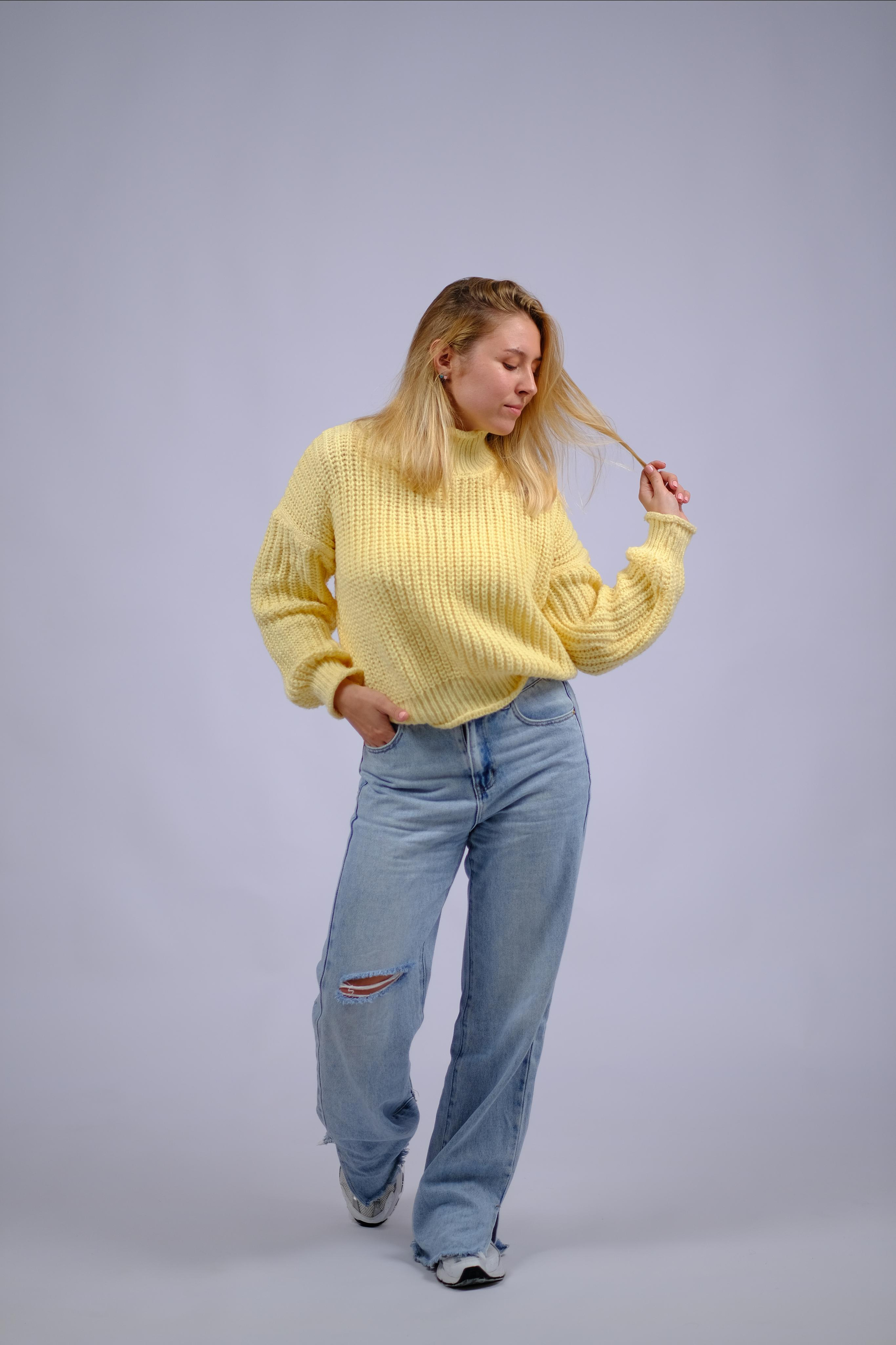 Shooting in studios. Photographer in Guangzhou, China