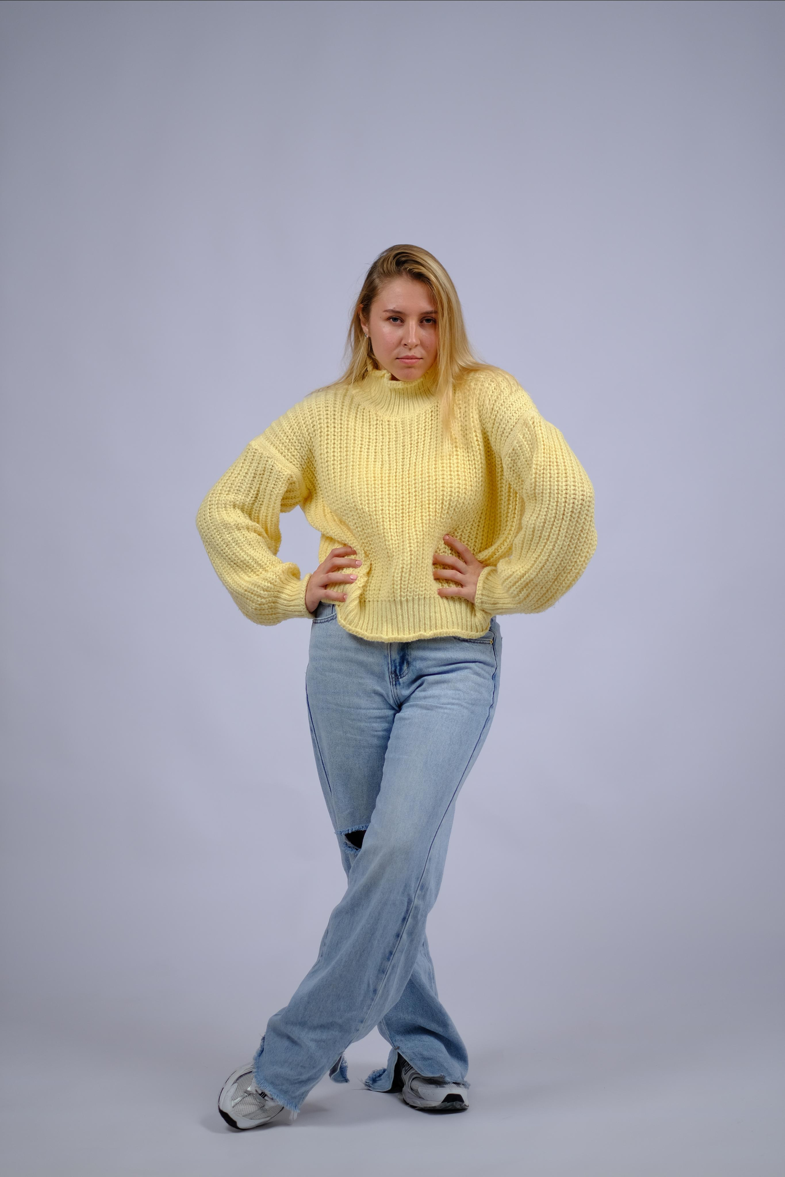 Shooting in studios. Photographer in Guangzhou, China