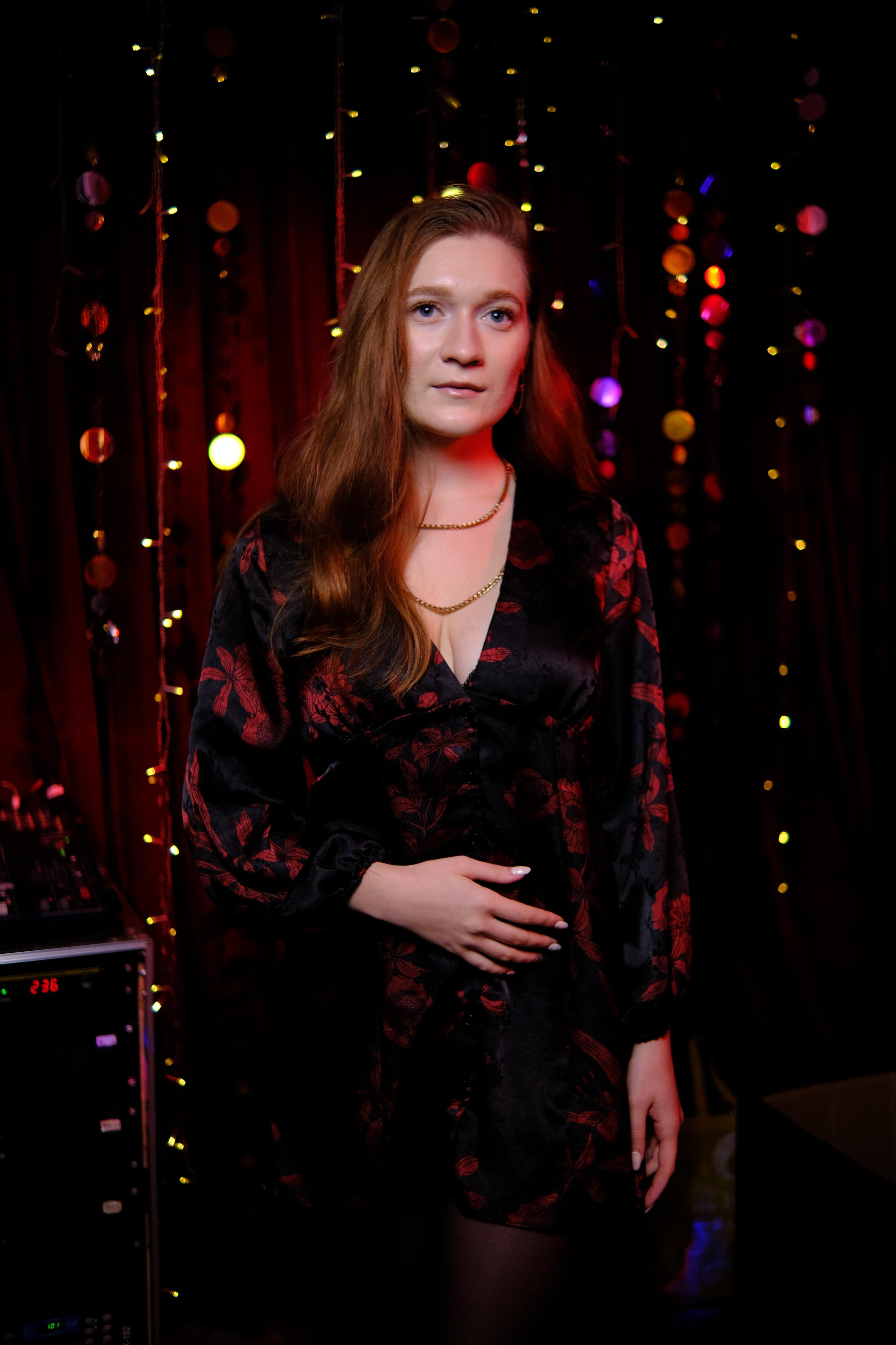 60 seconds (trivia). Photographer in Guangzhou, China