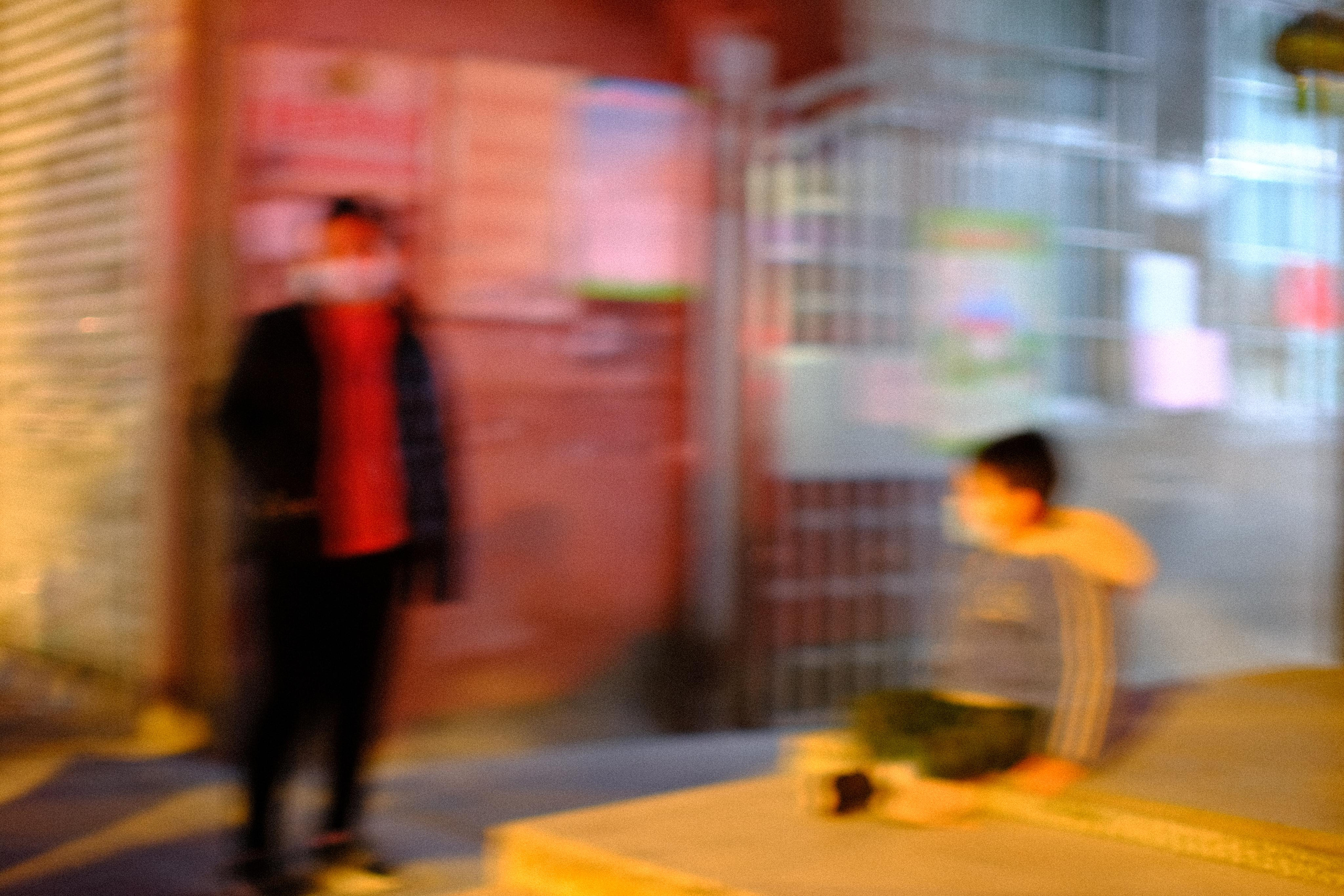 Emotions of the city. Photographer in Guangzhou, China