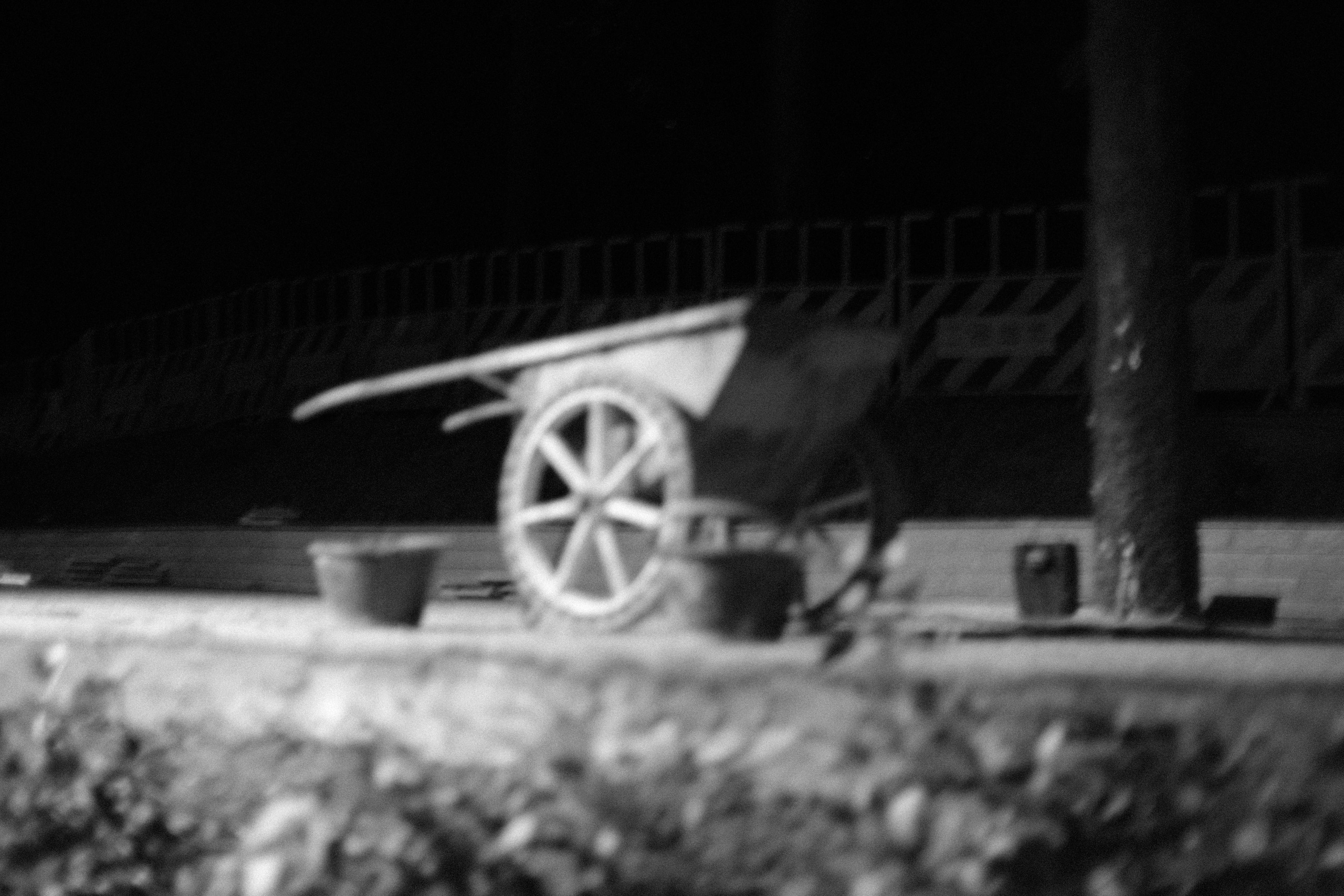 Black and white. Photographer in Guangzhou, China