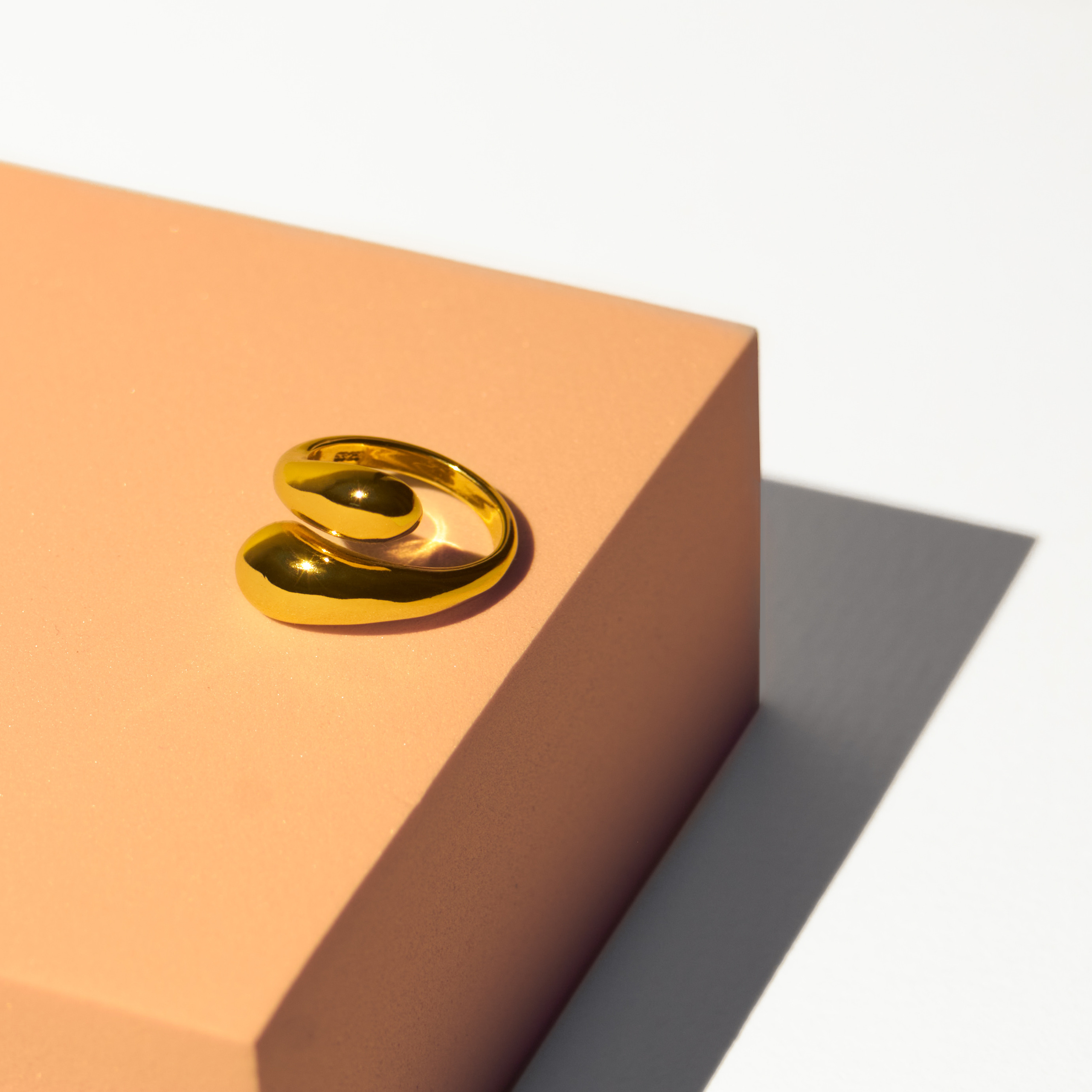 Предметная съемка украшений. Коммерческий фешн и бьюти фотограф в Москве Березина Анна