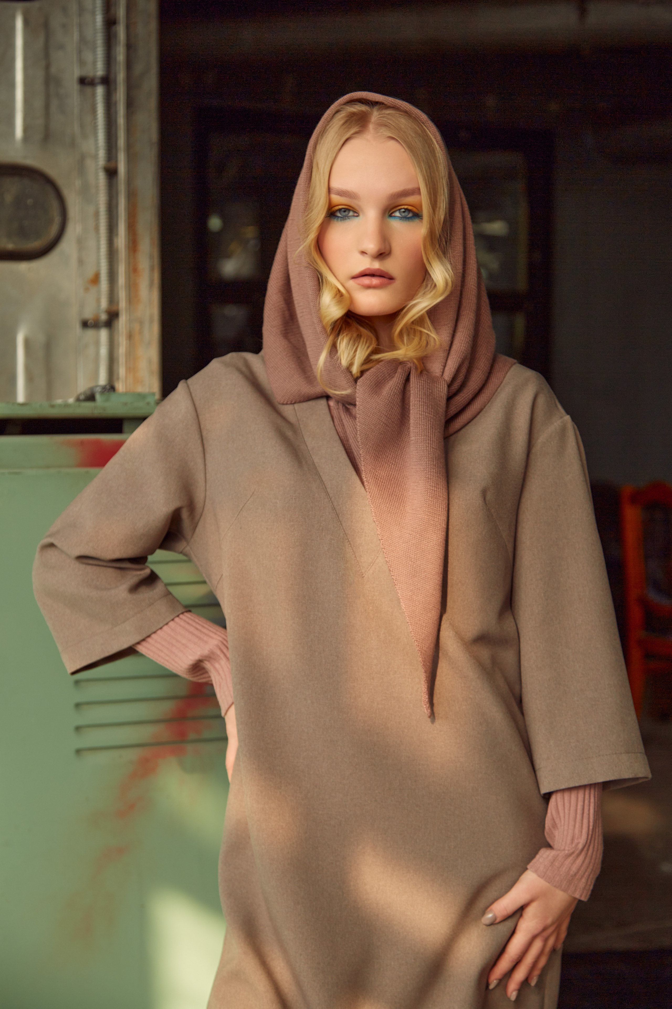 Lookbook be Main. Коммерческий фешн и бьюти фотограф в Москве Березина Анна