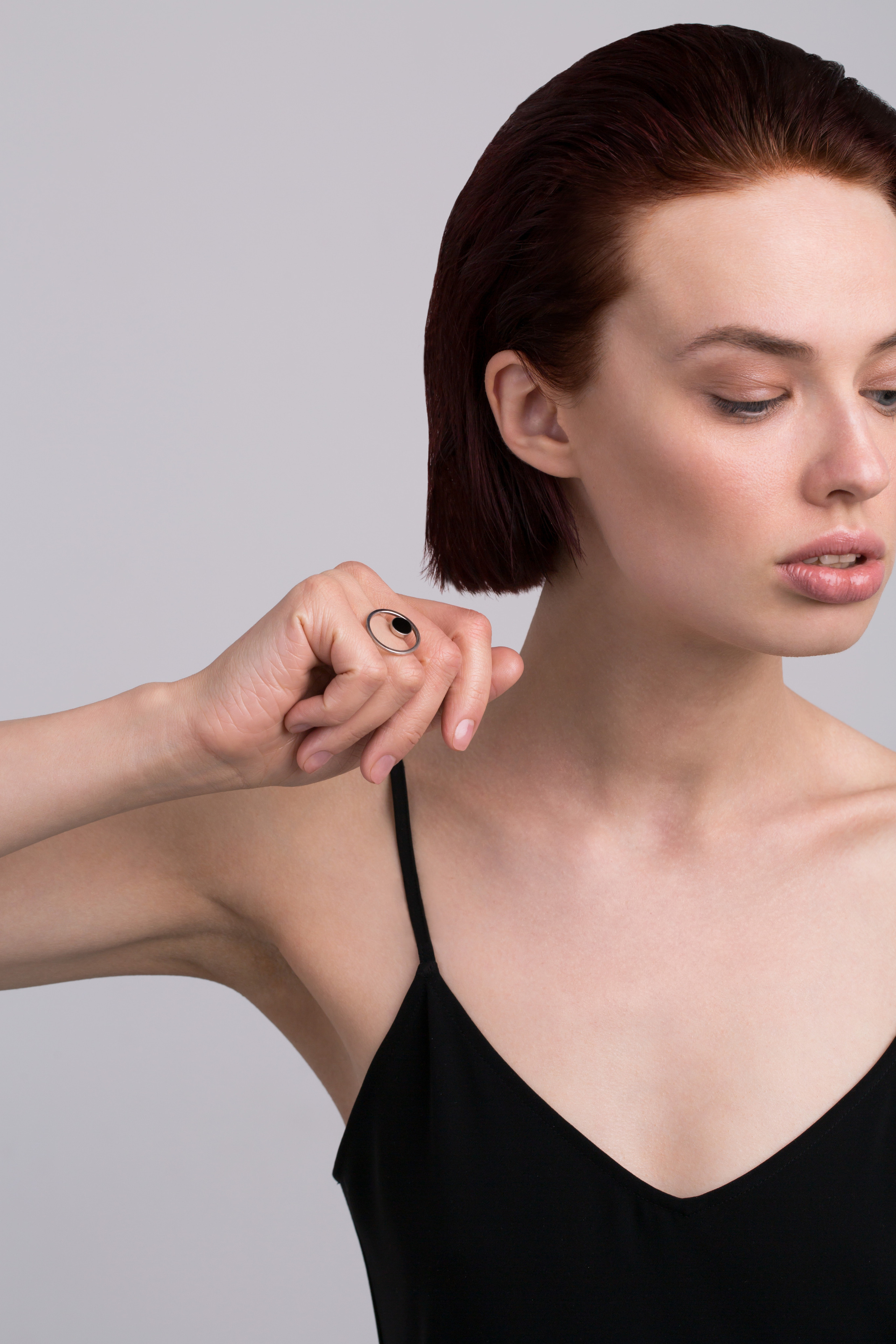 Съемка серебряных украшения для Delirium jewelry. Коммерческий фешн и бьюти фотограф в Москве Березина Анна