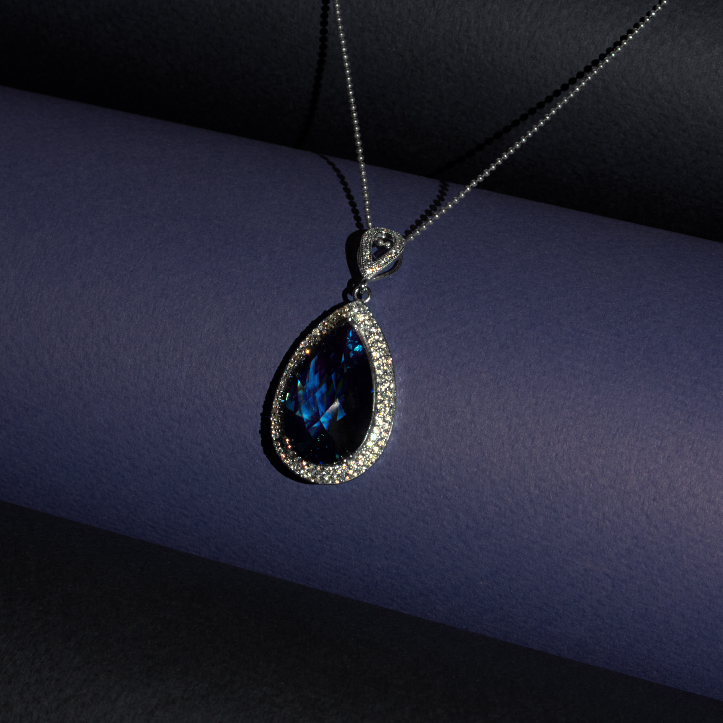 Предметная съемка украшений. Коммерческий фешн и бьюти фотограф в Москве Березина Анна