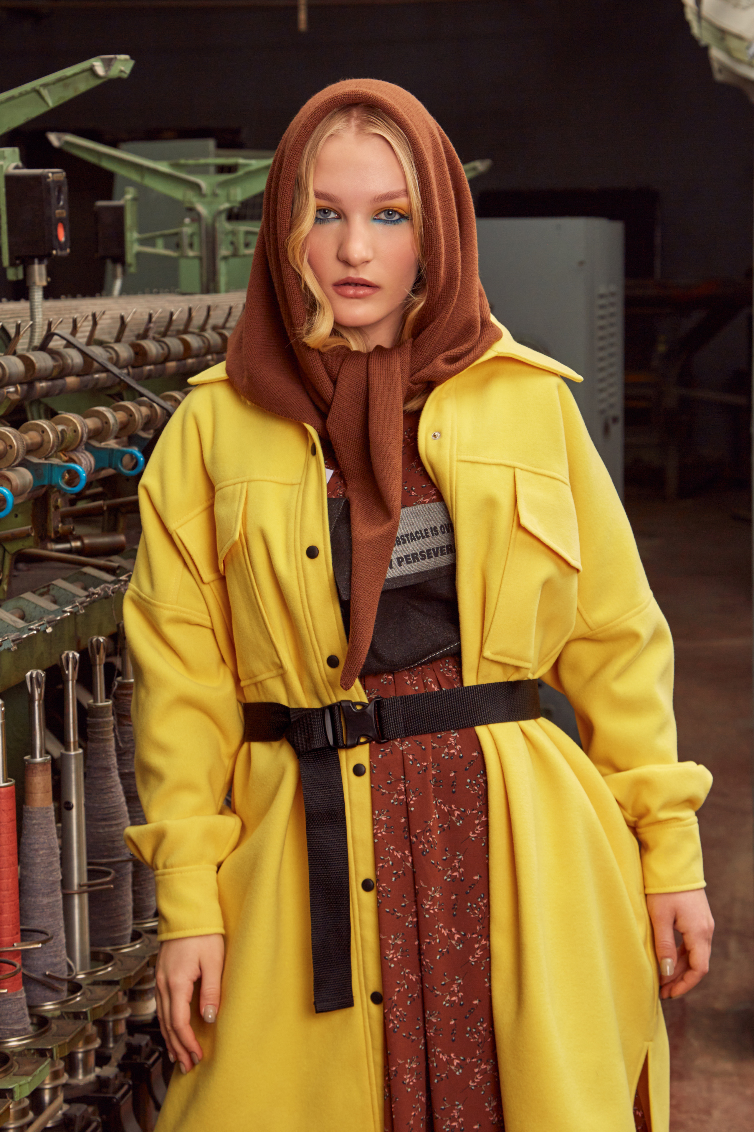 Lookbook be Main. Коммерческий фешн и бьюти фотограф в Москве Березина Анна