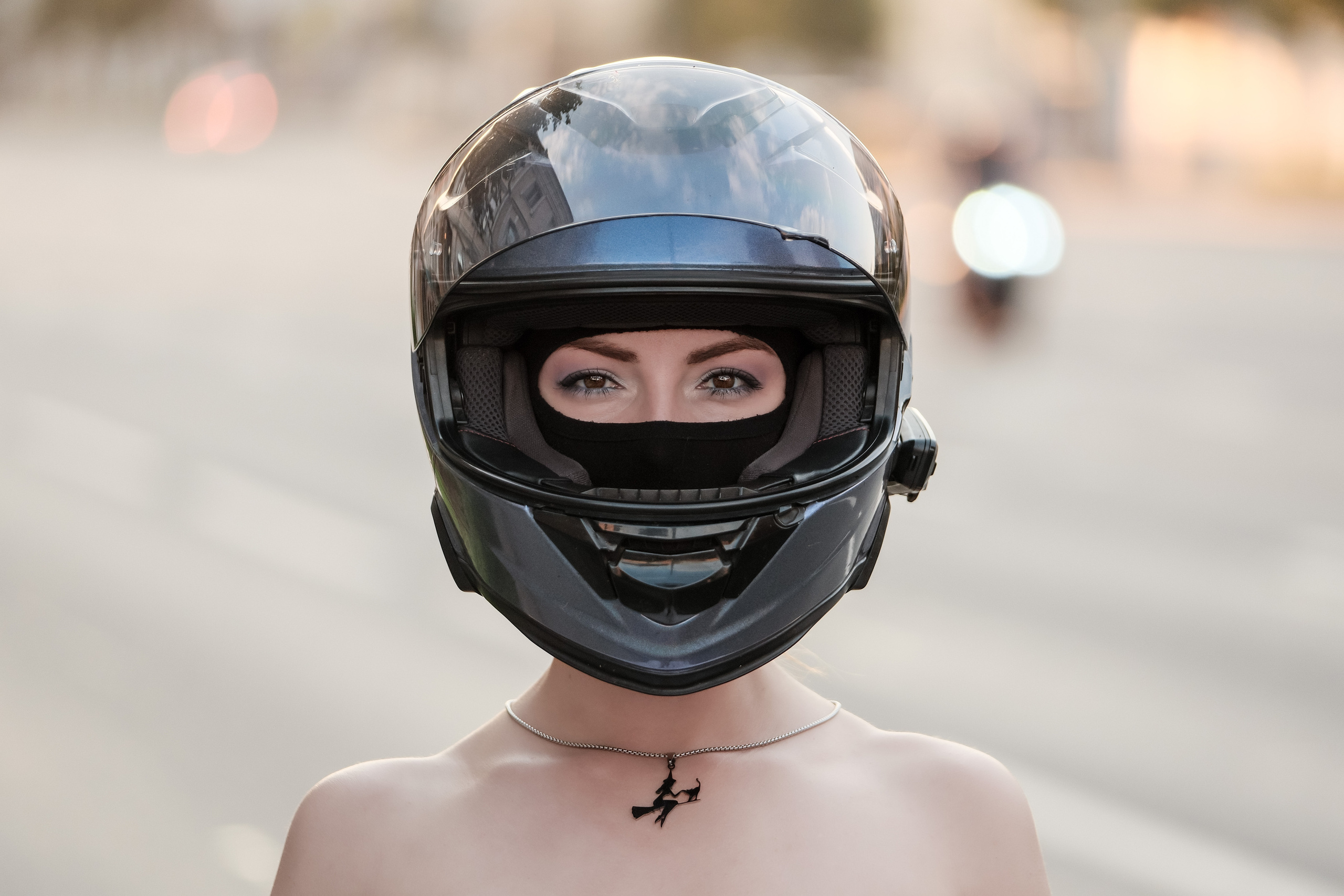 В шлеме. Фотограф Вячеслав Потемкин Москва