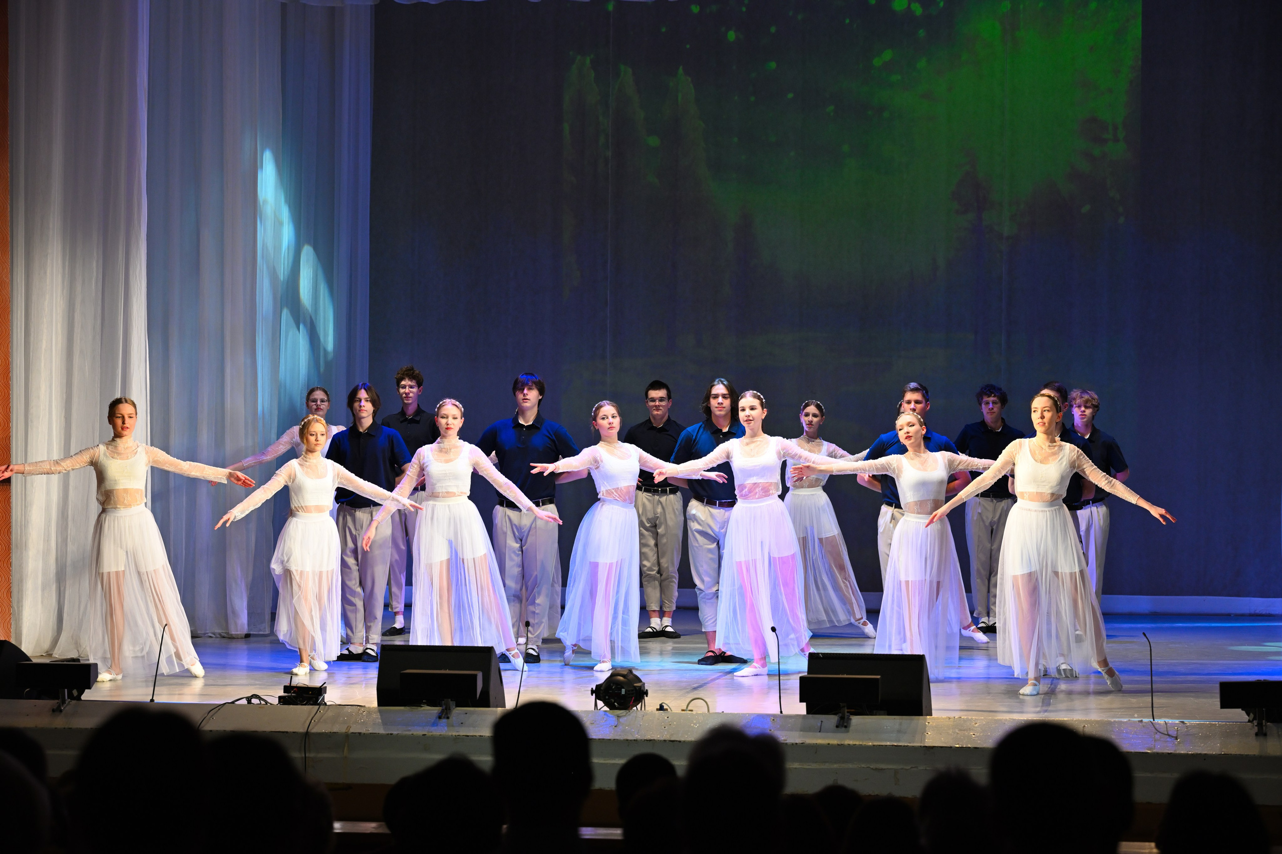 2025-12-19 Танцы ДК. Снежинск фото Андрианов