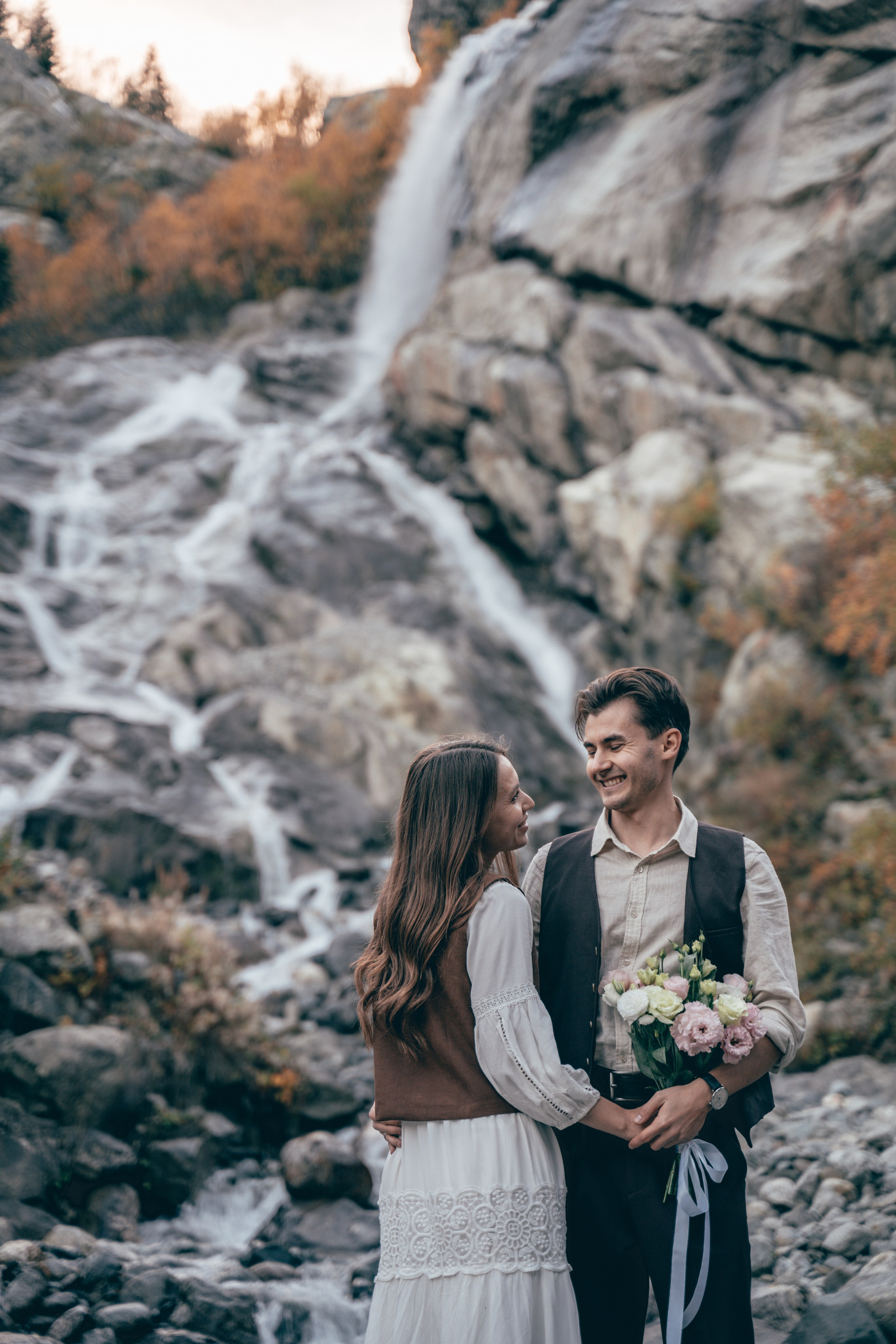 Свадебный фотограф КМВ Пятигорск, Железноводск, Ессентуки, Кисловодск Архыз Домбай Горы Фотосессия. Фотограф КМВ|ГОРЫ Пятигорск Железноводск Ессентуки Кисловодск Домбай Архыз Эльбрус