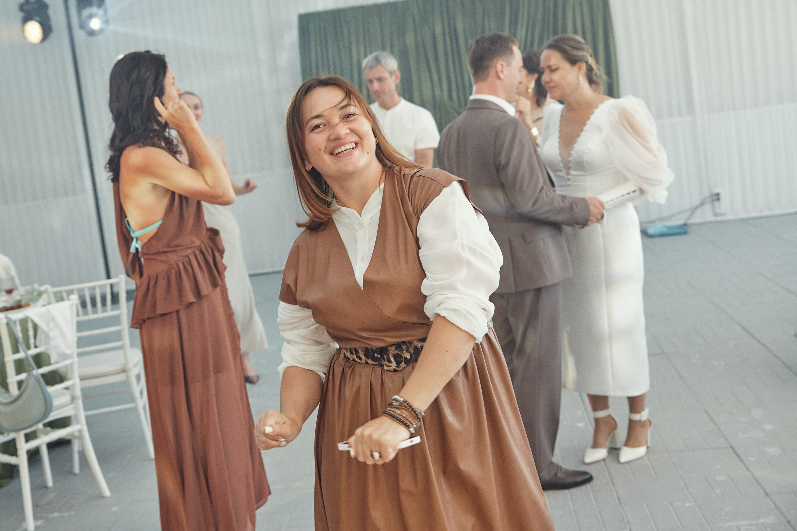 Счастье здесь. Свадебный фотограф Антон Артюшин. Работаю в Нижнем Новгороде и Москве