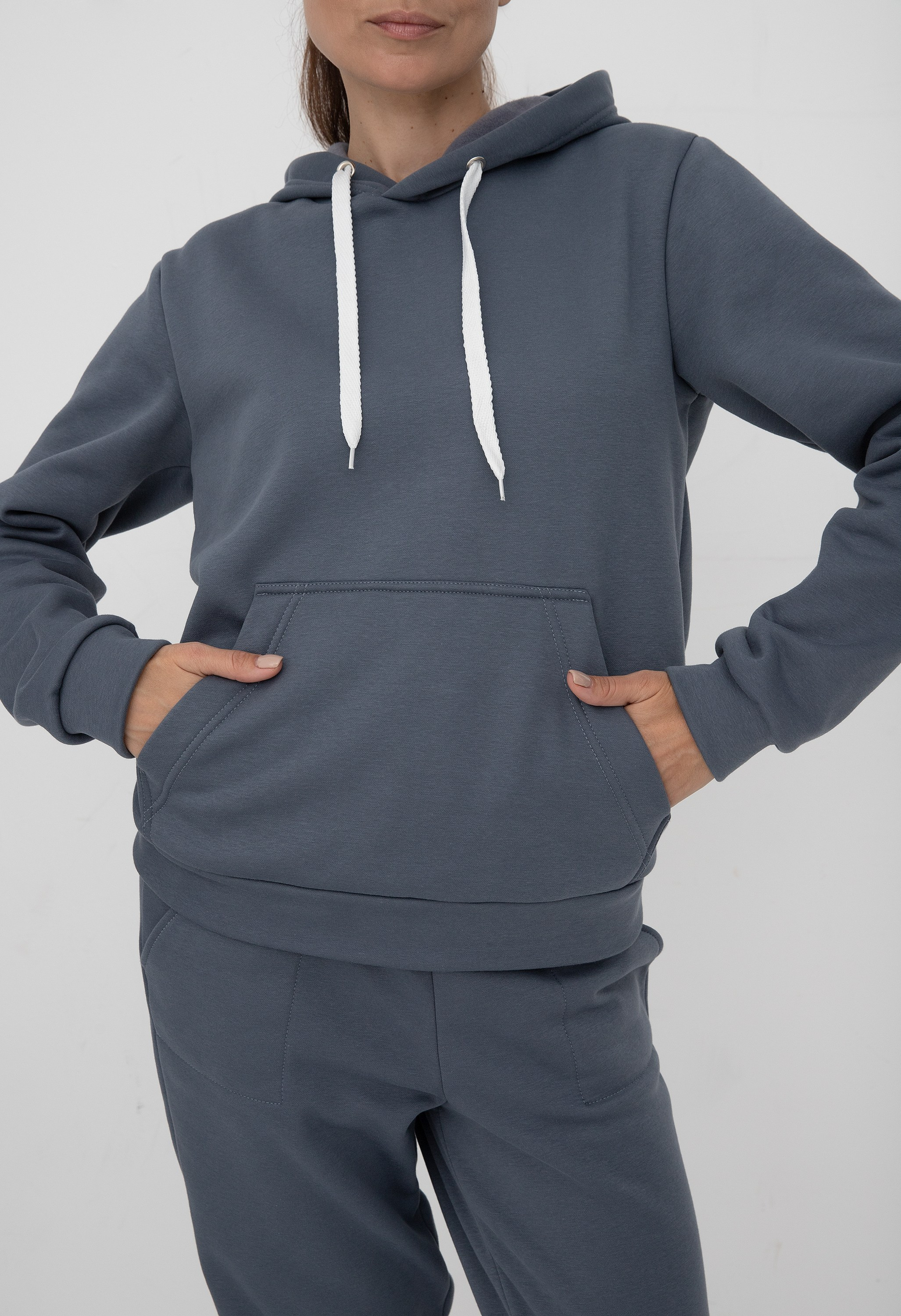 Теплый спортивный костюм. Фотограф в Москве и Московской области Ольга Дробышева