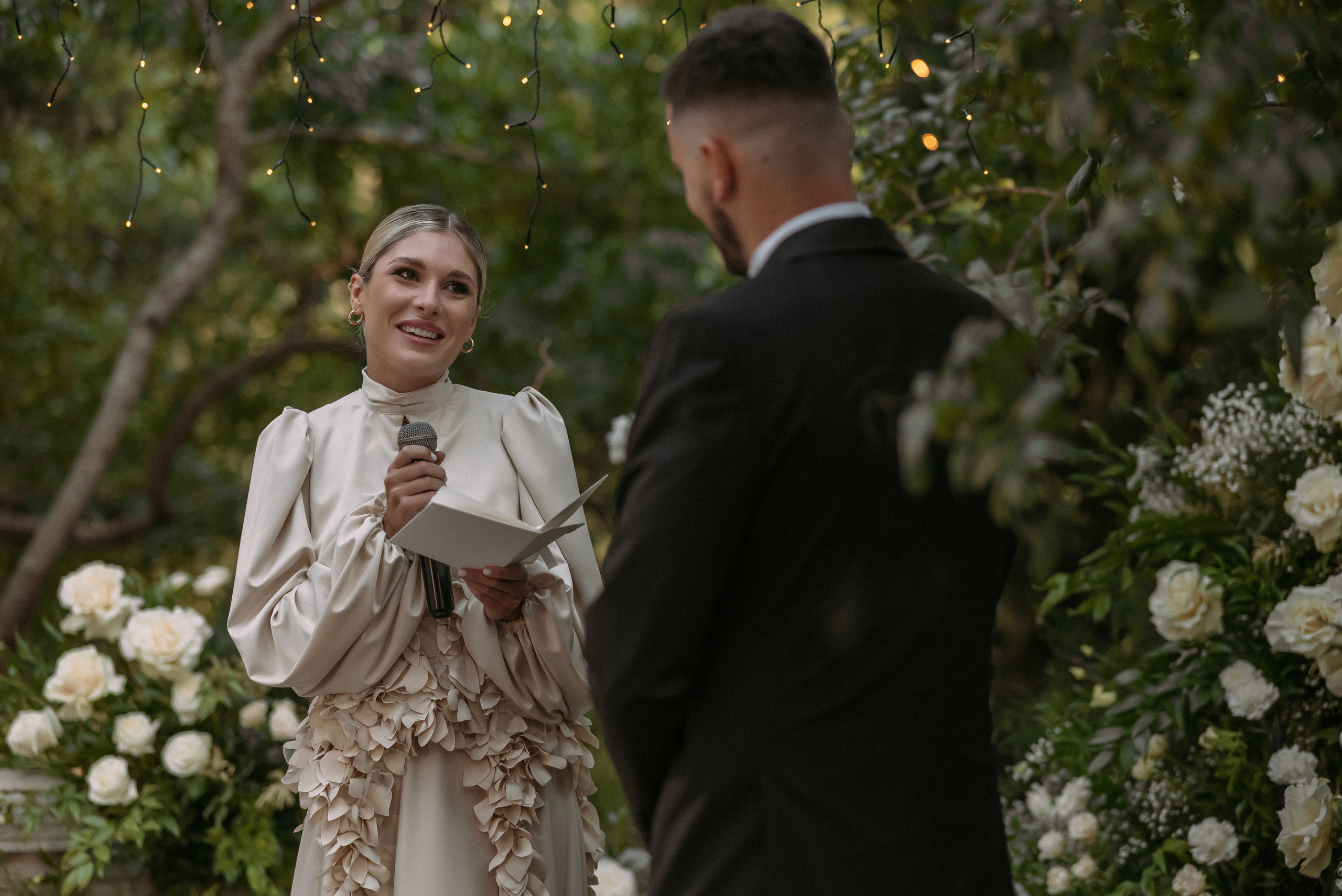 Свадебная фотосессия на вилле в Крыму. Свадебный и семейный фотограф в Симферополе Дарья Маркова