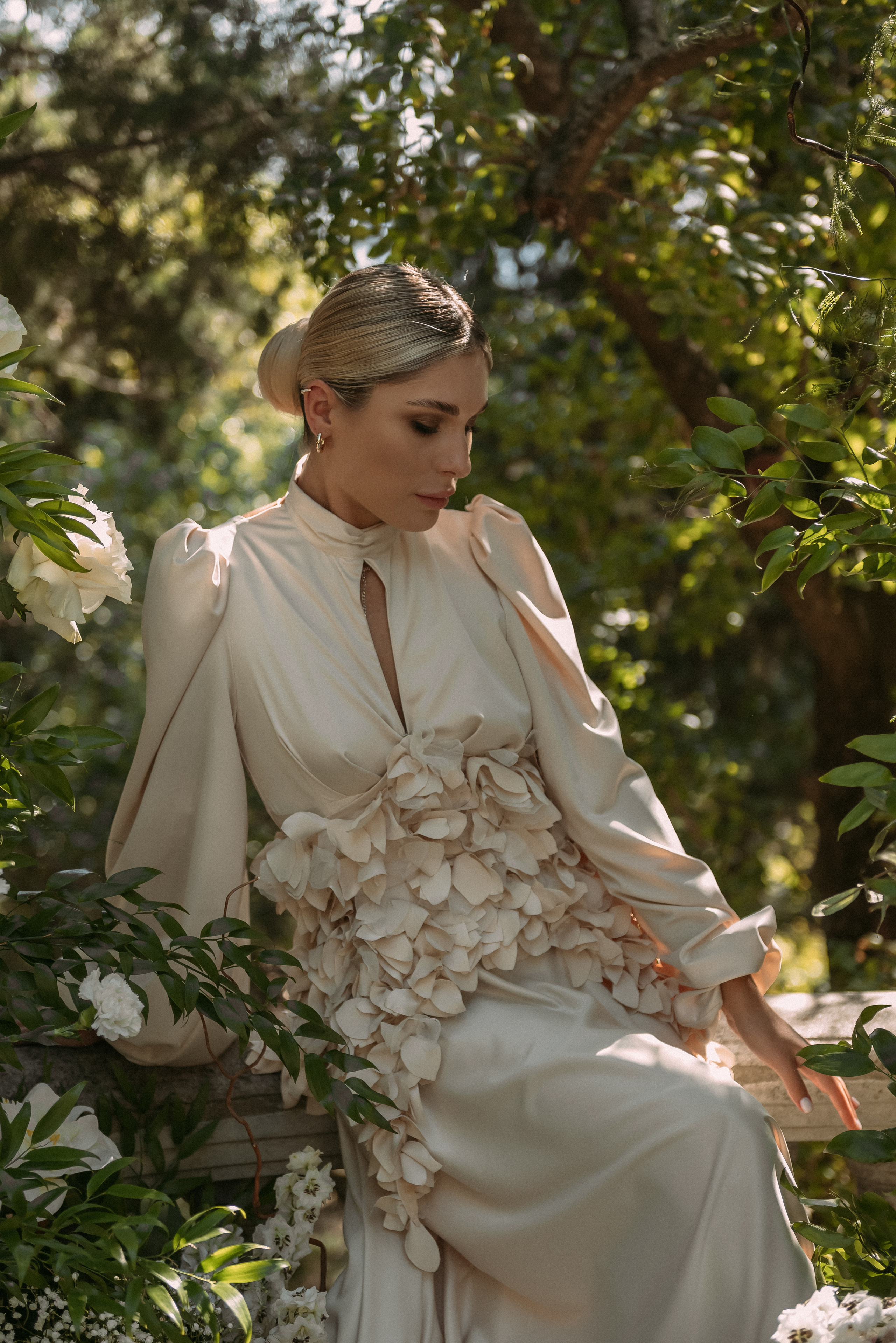 Свадебная фотосессия на вилле в Крыму. Свадебный и семейный фотограф в Симферополе Дарья Маркова