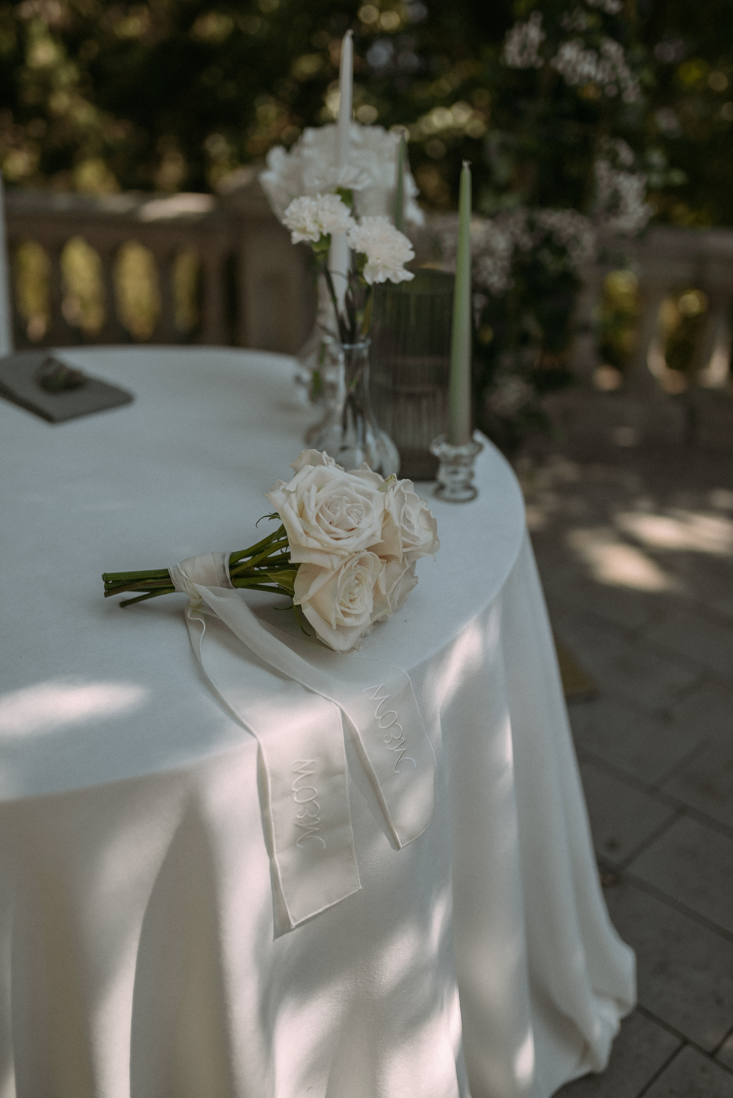 Свадебная фотосессия на вилле в Крыму. Свадебный и семейный фотограф в Симферополе Дарья Маркова