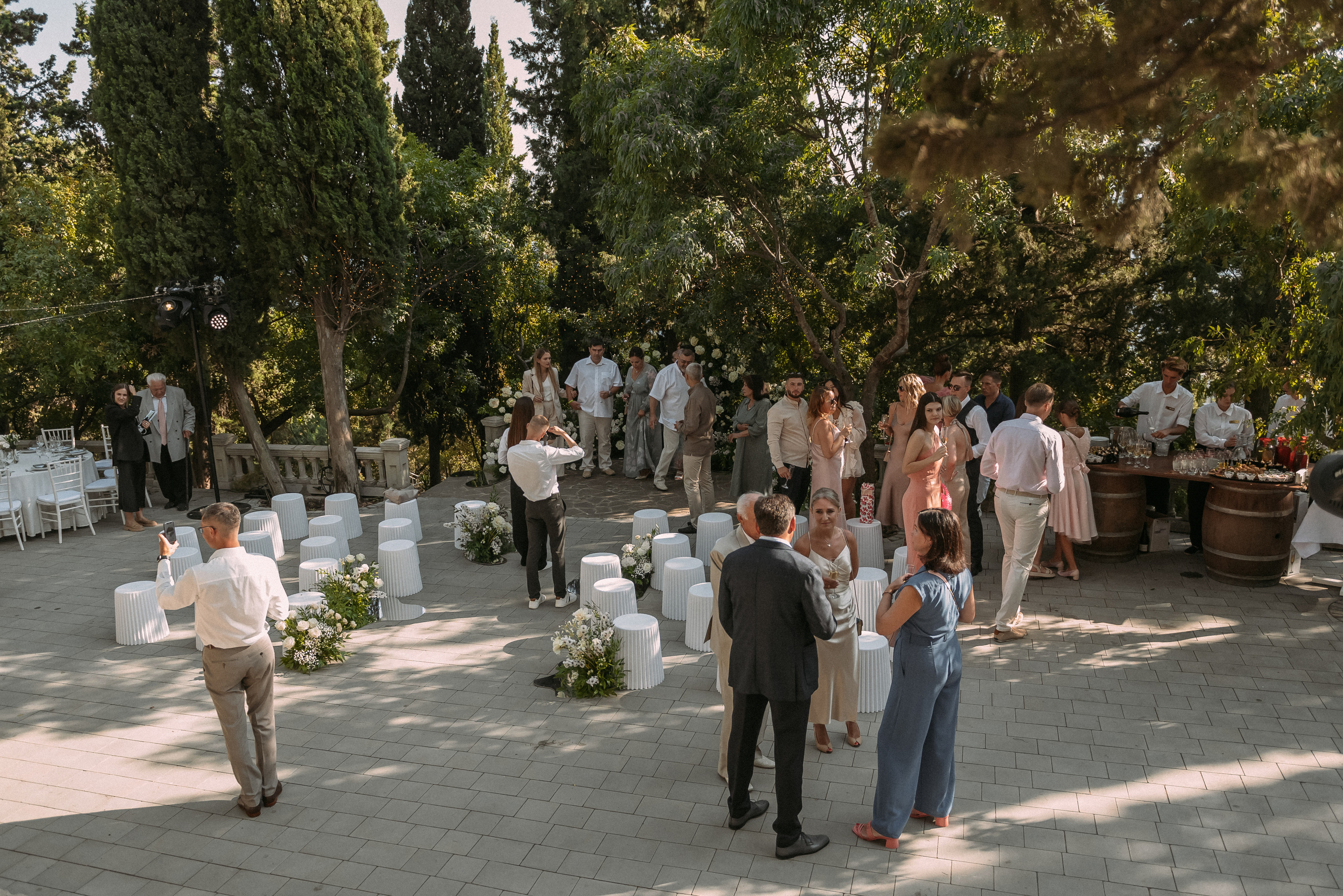 Свадебная фотосессия на вилле в Крыму. Свадебный и семейный фотограф в Симферополе Дарья Маркова