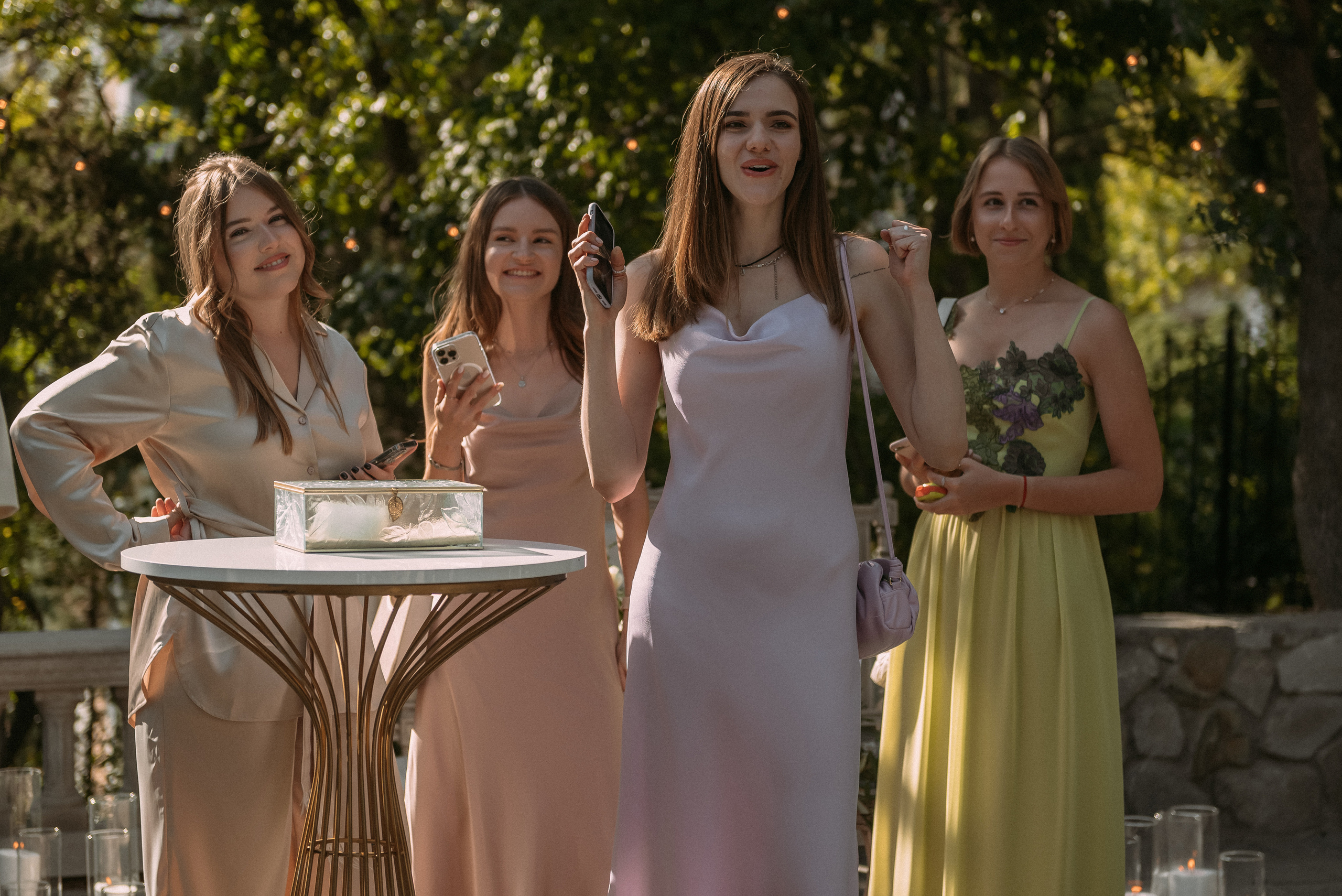 Свадебная фотосессия на вилле в Крыму. Свадебный и семейный фотограф в Симферополе Дарья Маркова