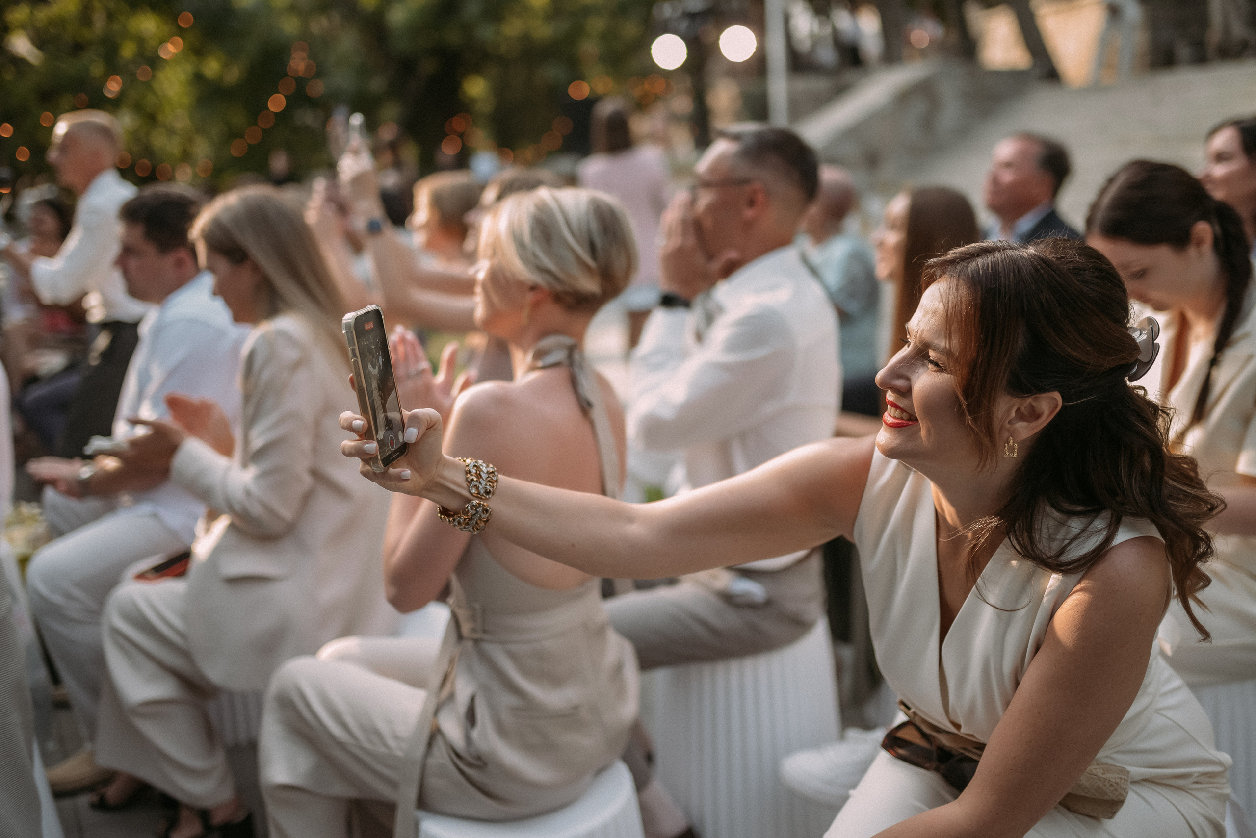 Свадебная фотосессия на вилле в Крыму. Свадебный и семейный фотограф в Симферополе Дарья Маркова