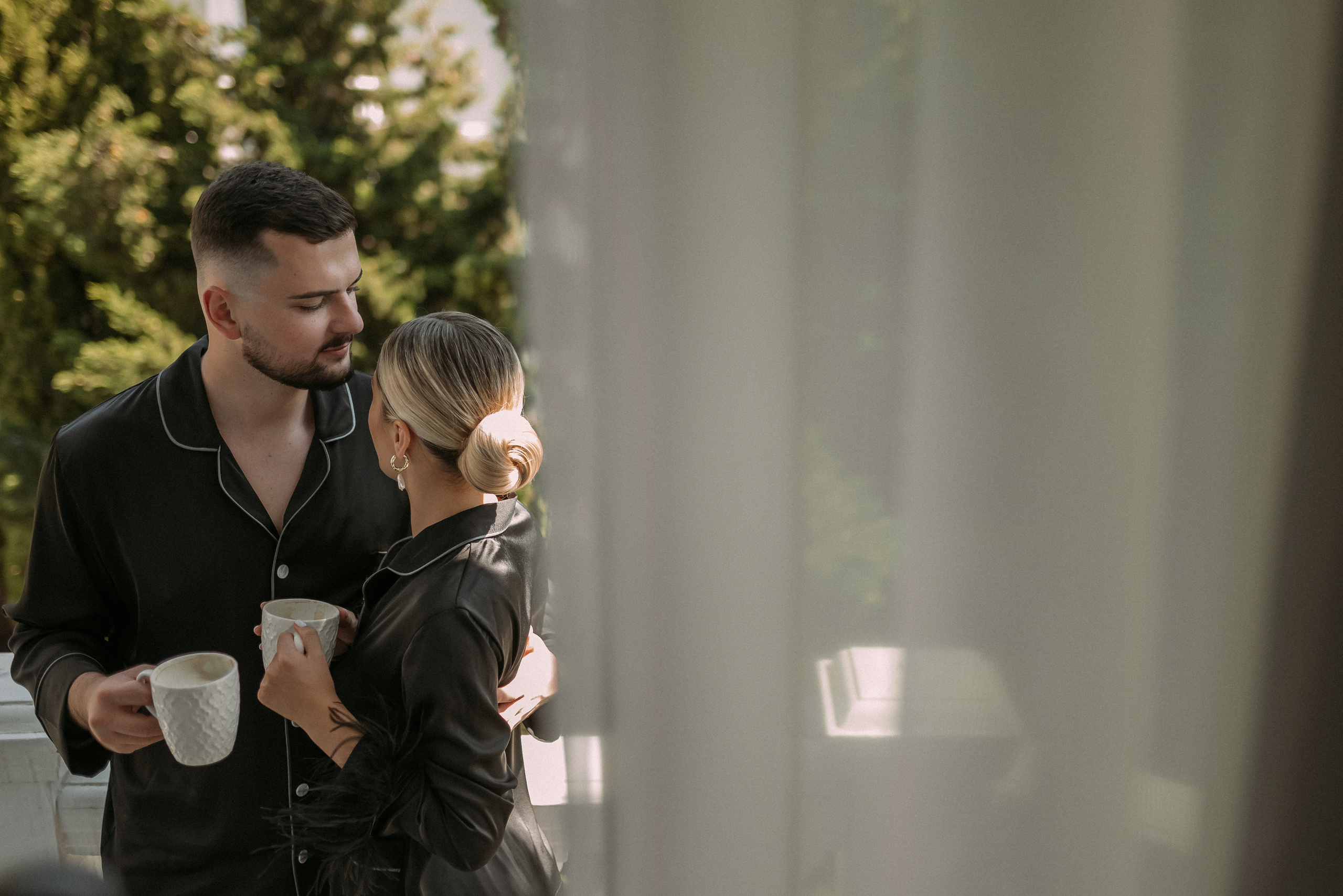 Свадебная фотосессия на вилле в Крыму. Свадебный и семейный фотограф в Симферополе Дарья Маркова