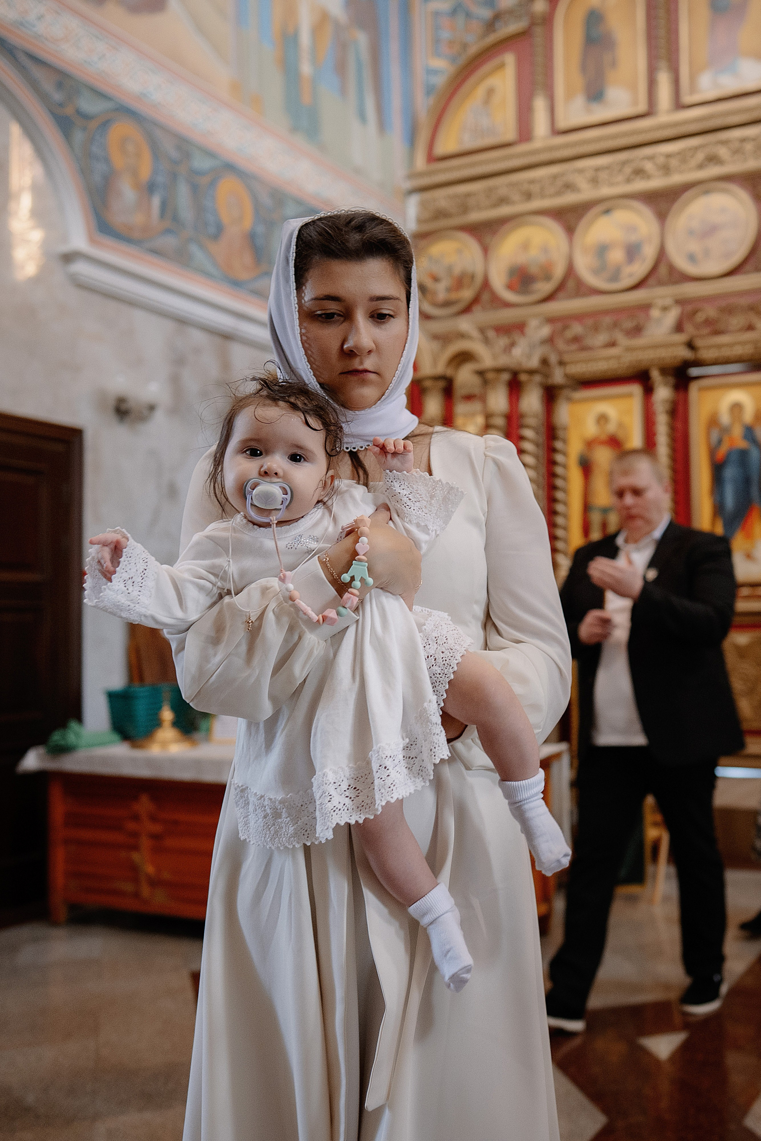 Таинство крещения Снежаны. Фотограф на Крещение и Венчание в Красноярске Рамазанова Юлия