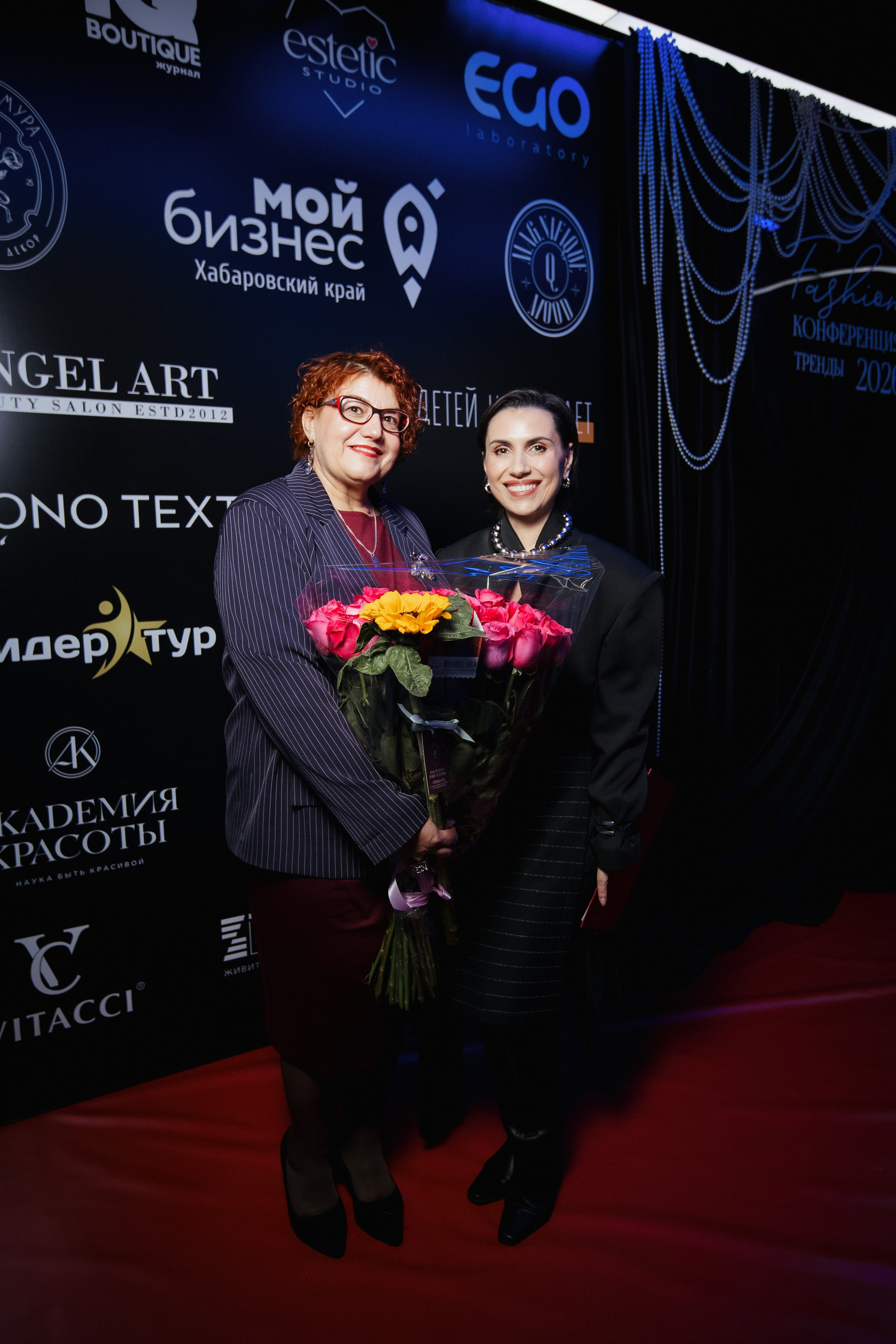 ФЭШН КОНФА. СВОИ. ФОТООТЧЕТЫ-СОБЫТИЯ-МЕСТА