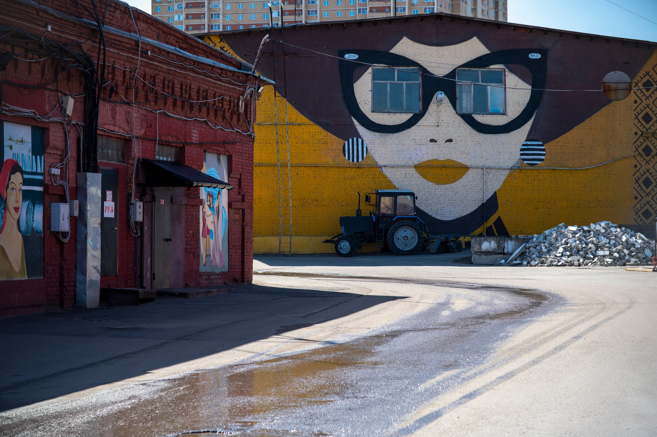 Фотопрогулка апрель 2022. Фотограф Роман Адлер